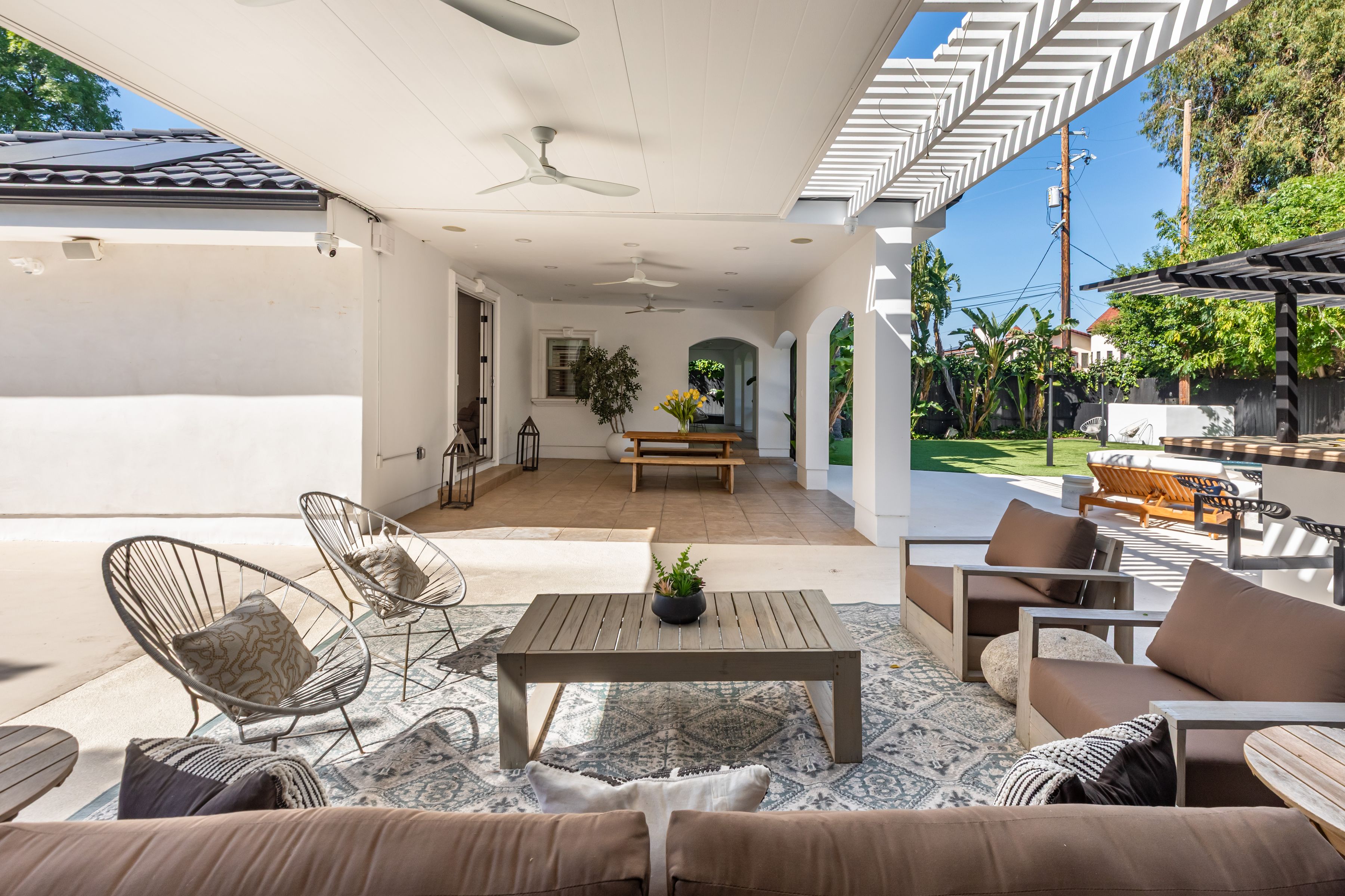  Thoughtfully Reimagined Tarzana Estate - 物件實景