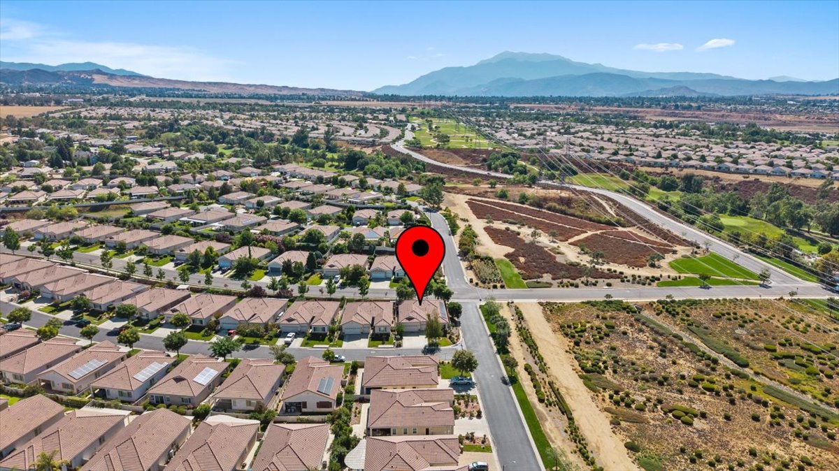 Beaumont, California, 92223, United States, 2 Bedrooms Bedrooms, ,3 BathroomsBathrooms,Residential,For Sale,1931673