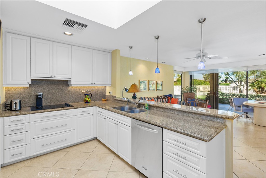 Rancho Mirage, California, 92270, United States, 3 Bedrooms Bedrooms, ,3 BathroomsBathrooms,Residential,For Sale,1986215