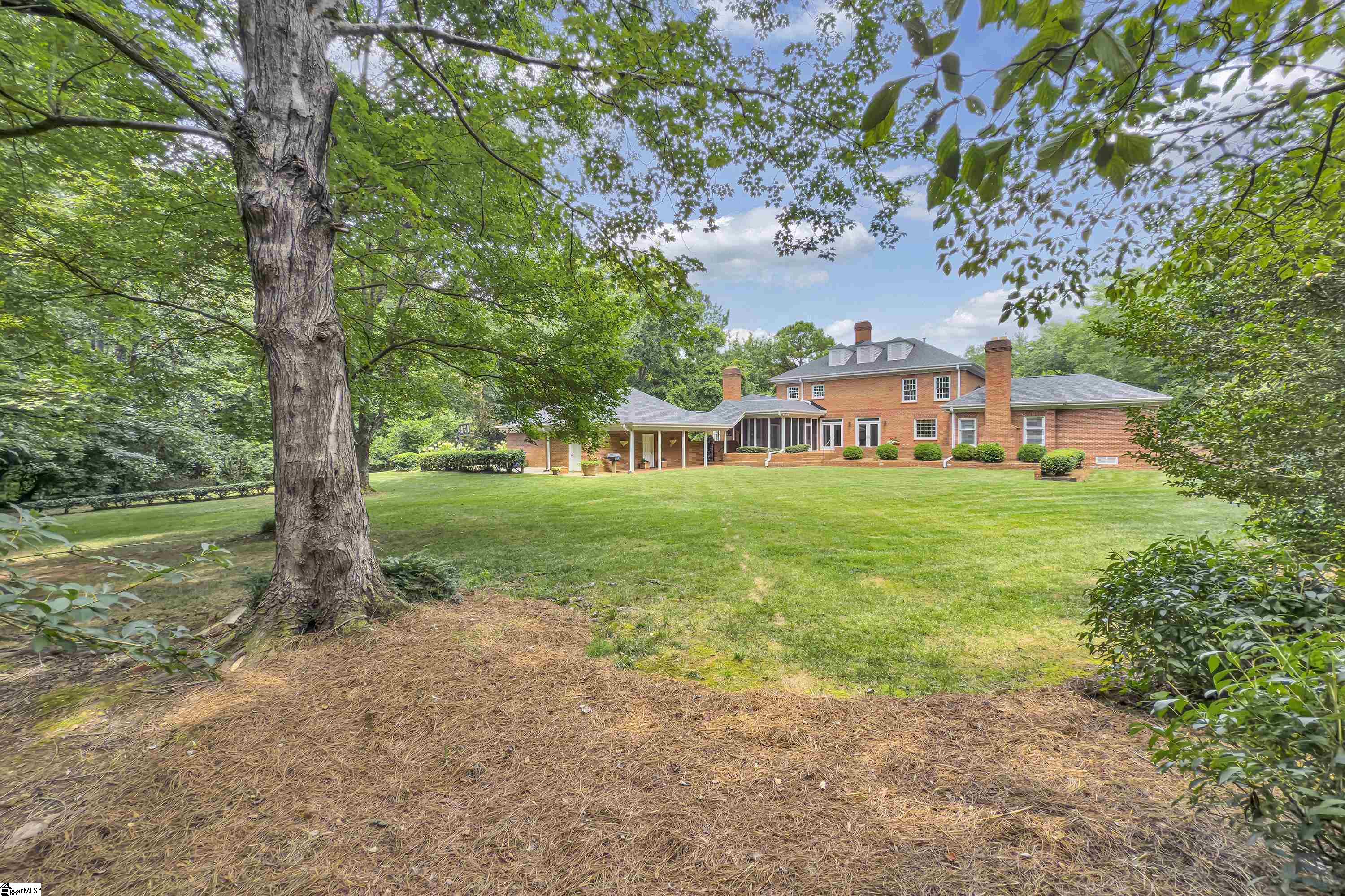 Greenville, South Carolina, 29607, United States, 6 Bedrooms Bedrooms, ,5 BathroomsBathrooms,Residential,For Sale,1901352