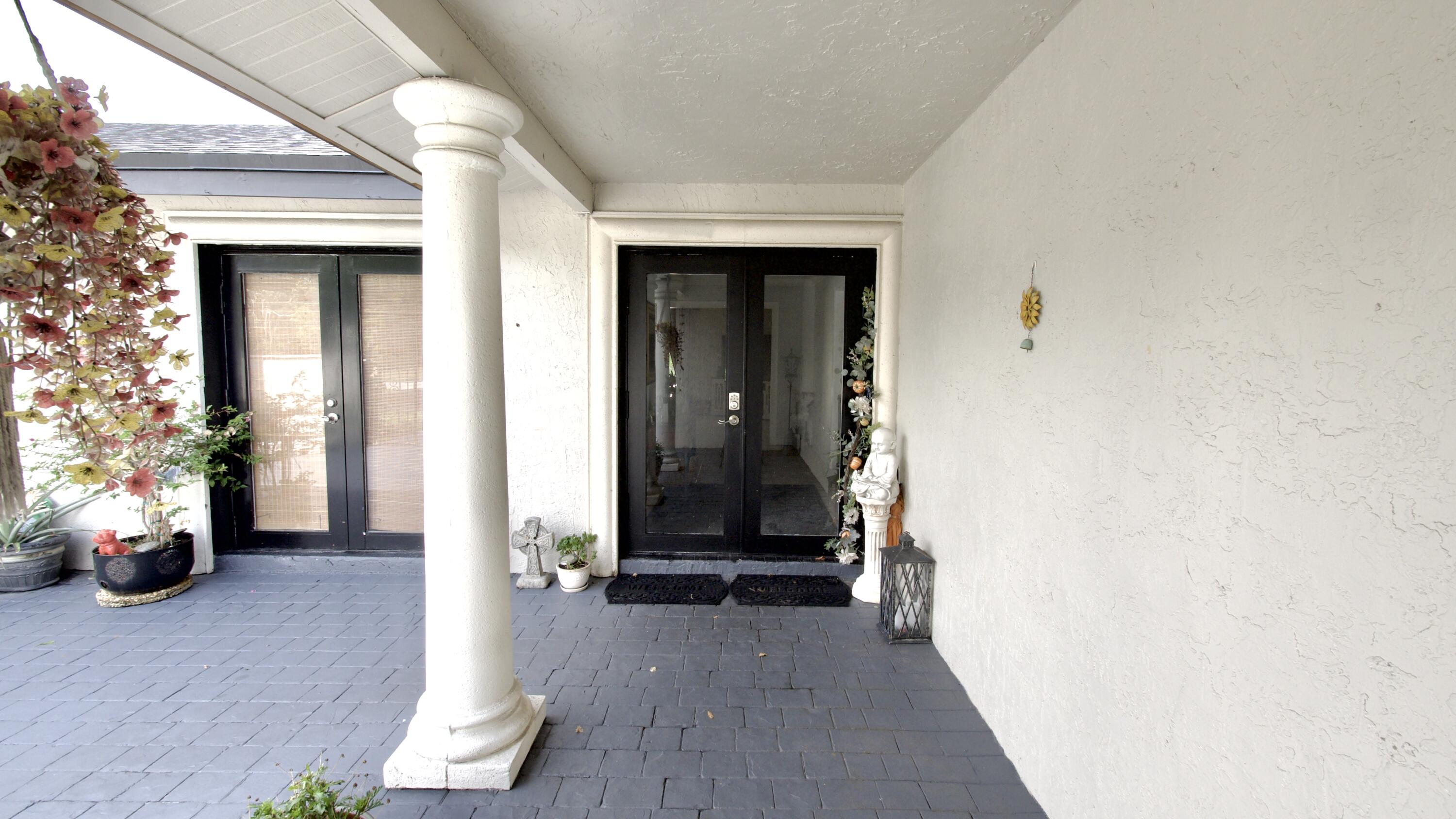 Davie, Florida, 33328, United States, 7 Bedrooms Bedrooms, ,5 BathroomsBathrooms,Residential,For Sale,2039860