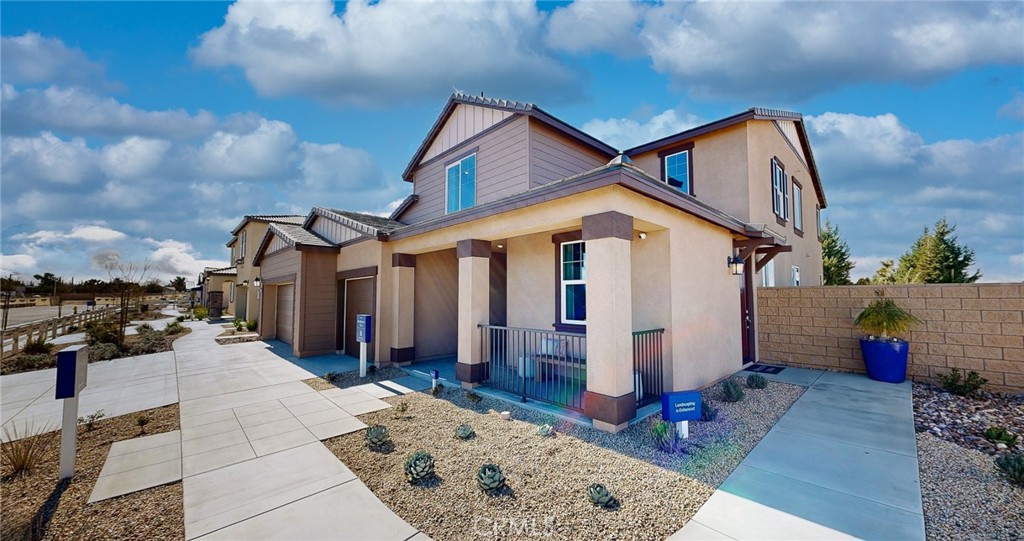 Hesperia, California, 92345, United States, 4 Bedrooms Bedrooms, ,2 BathroomsBathrooms,Residential,For Sale,1930444