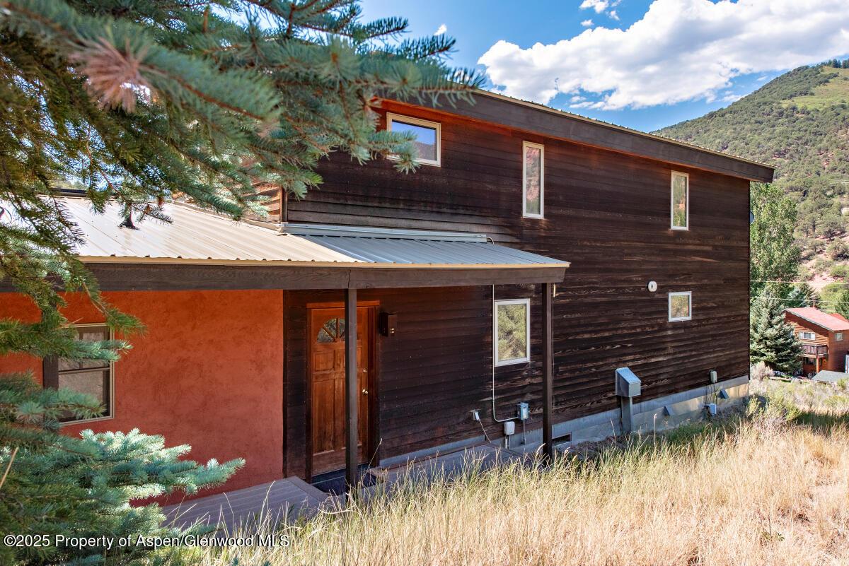 Carbondale, Colorado, 81623, United States, 3 Bedrooms Bedrooms, ,2 BathroomsBathrooms,Residential,For Sale,1927445