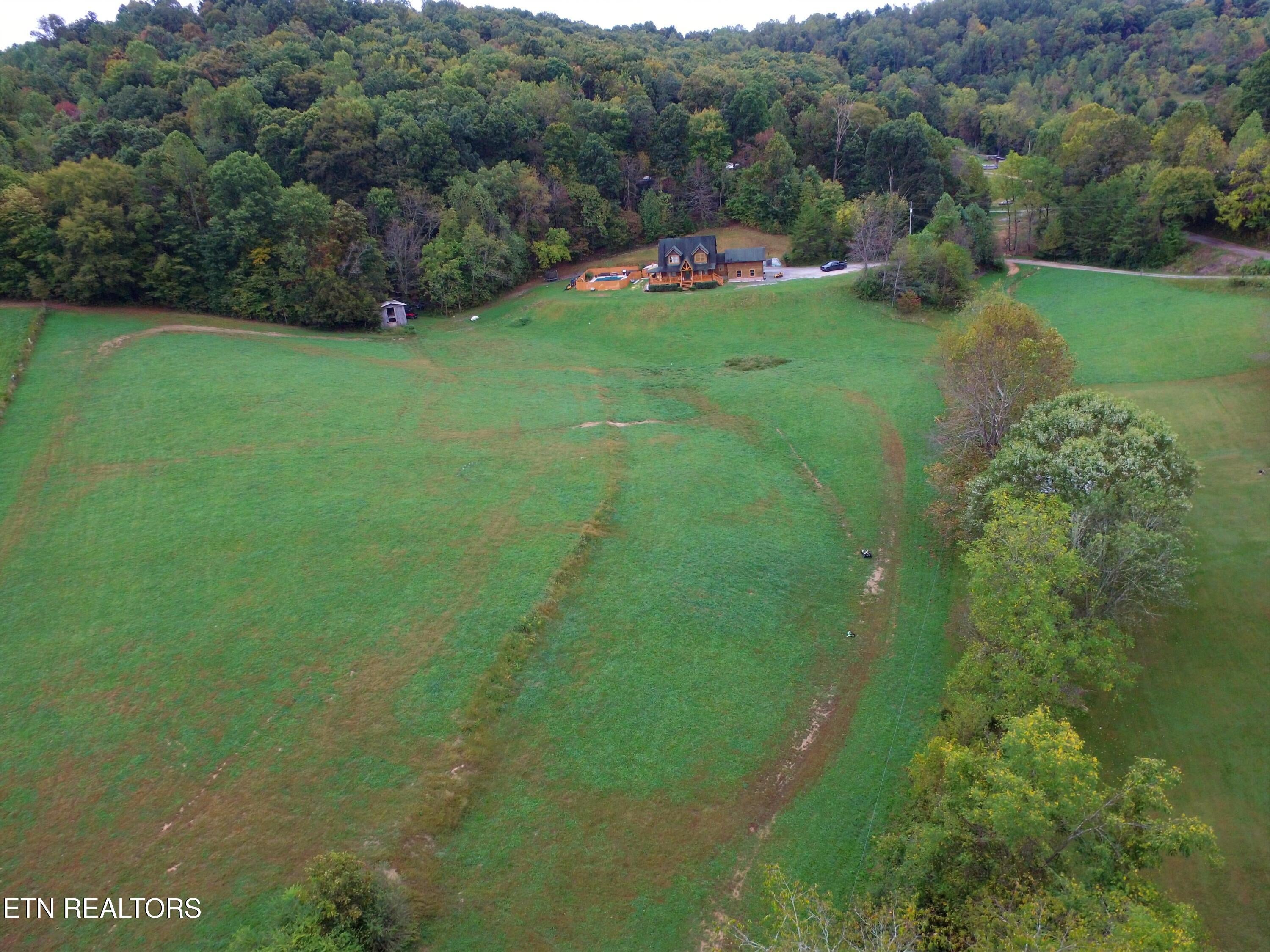 New Tazewell, Tennessee, 37825, United States, 3 Bedrooms Bedrooms, ,3 BathroomsBathrooms,Residential,For Sale,1961424