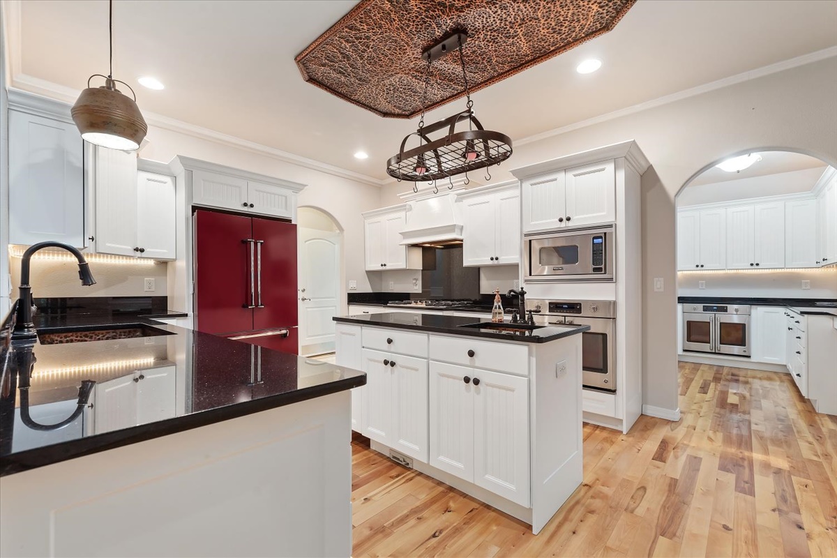 Mountain Home, Idaho, 83647, United States, 4 Bedrooms Bedrooms, ,5 BathroomsBathrooms,Residential,For Sale,1978242