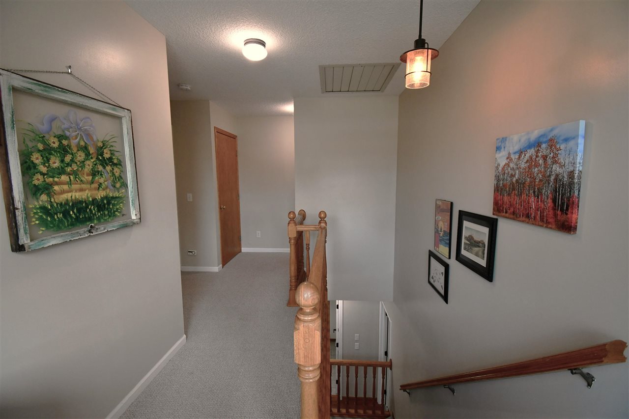 Charlevoix, Michigan, 49720, United States, 5 Bedrooms Bedrooms, ,5 BathroomsBathrooms,Residential,For Sale,1948614