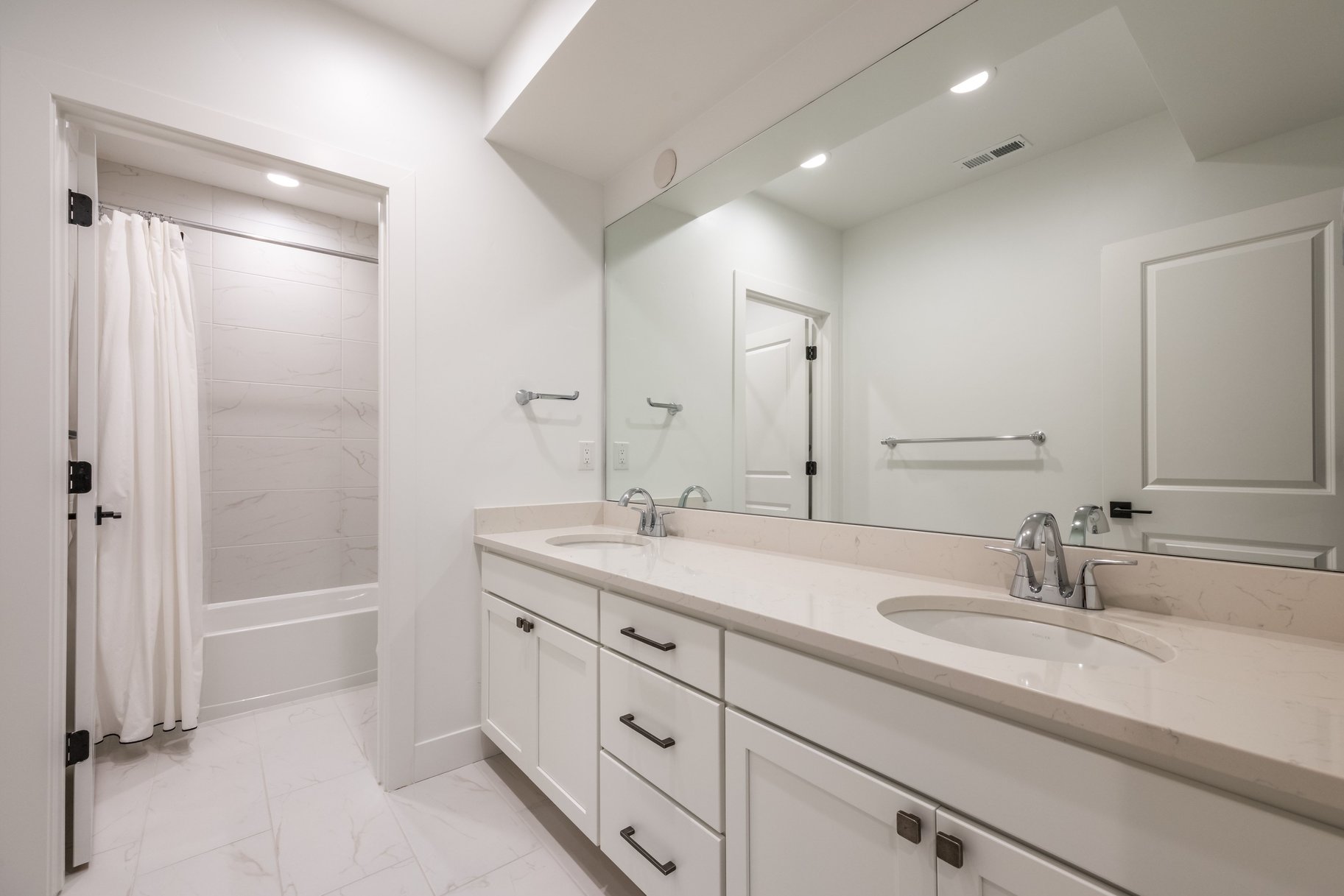  Designer Luxury with Mountain, Valley & Utah Lake Views in Lehi - 物件實景