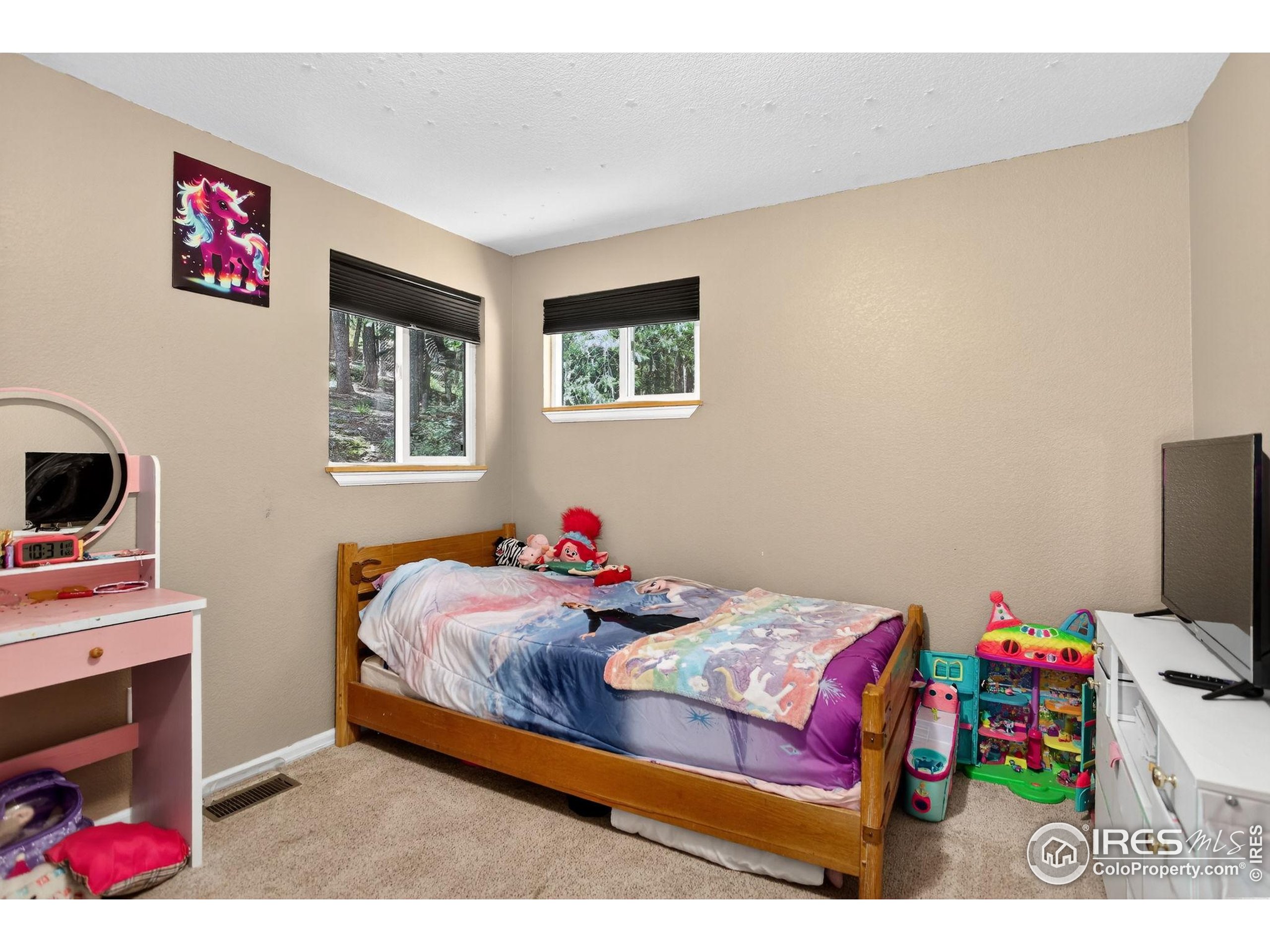 Conifer, Colorado, 80433, United States, 3 Bedrooms Bedrooms, ,2 BathroomsBathrooms,Residential,For Sale,1991521