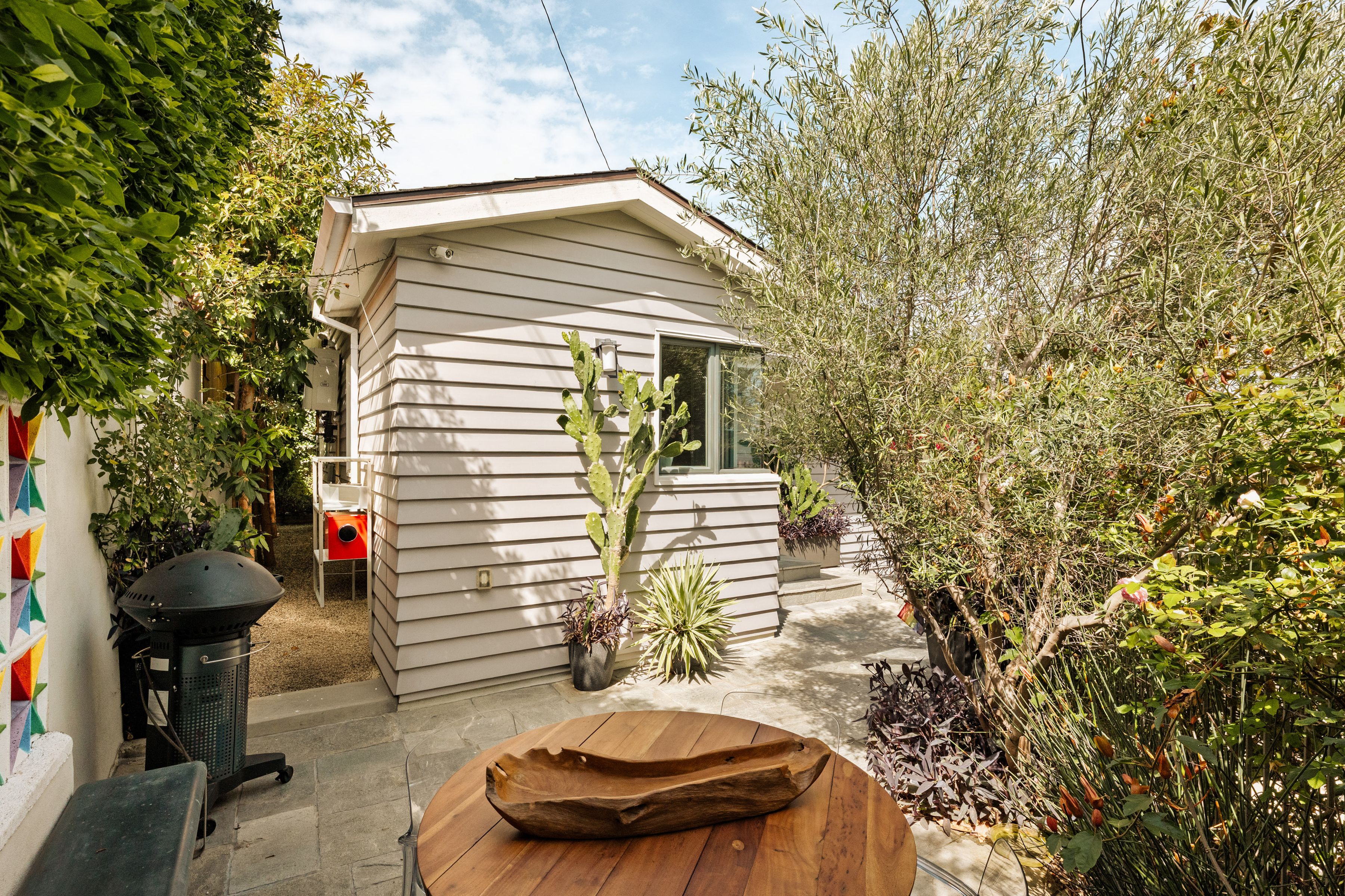  9009 Lloyd Place - 物件實景