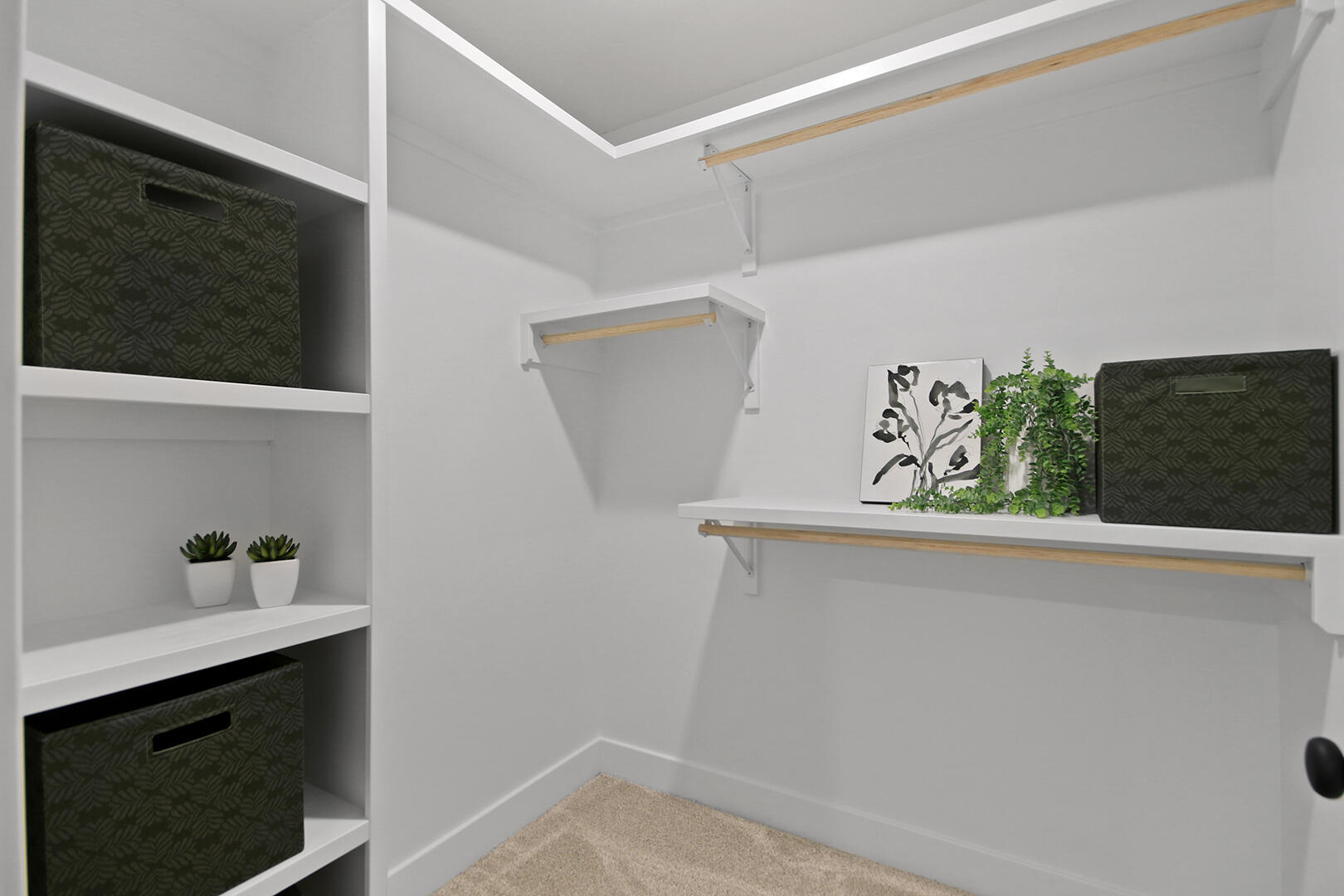 COLUMBIA, Missouri, 65202, United States, 4 Bedrooms Bedrooms, ,3 BathroomsBathrooms,Residential,For Sale,2008835