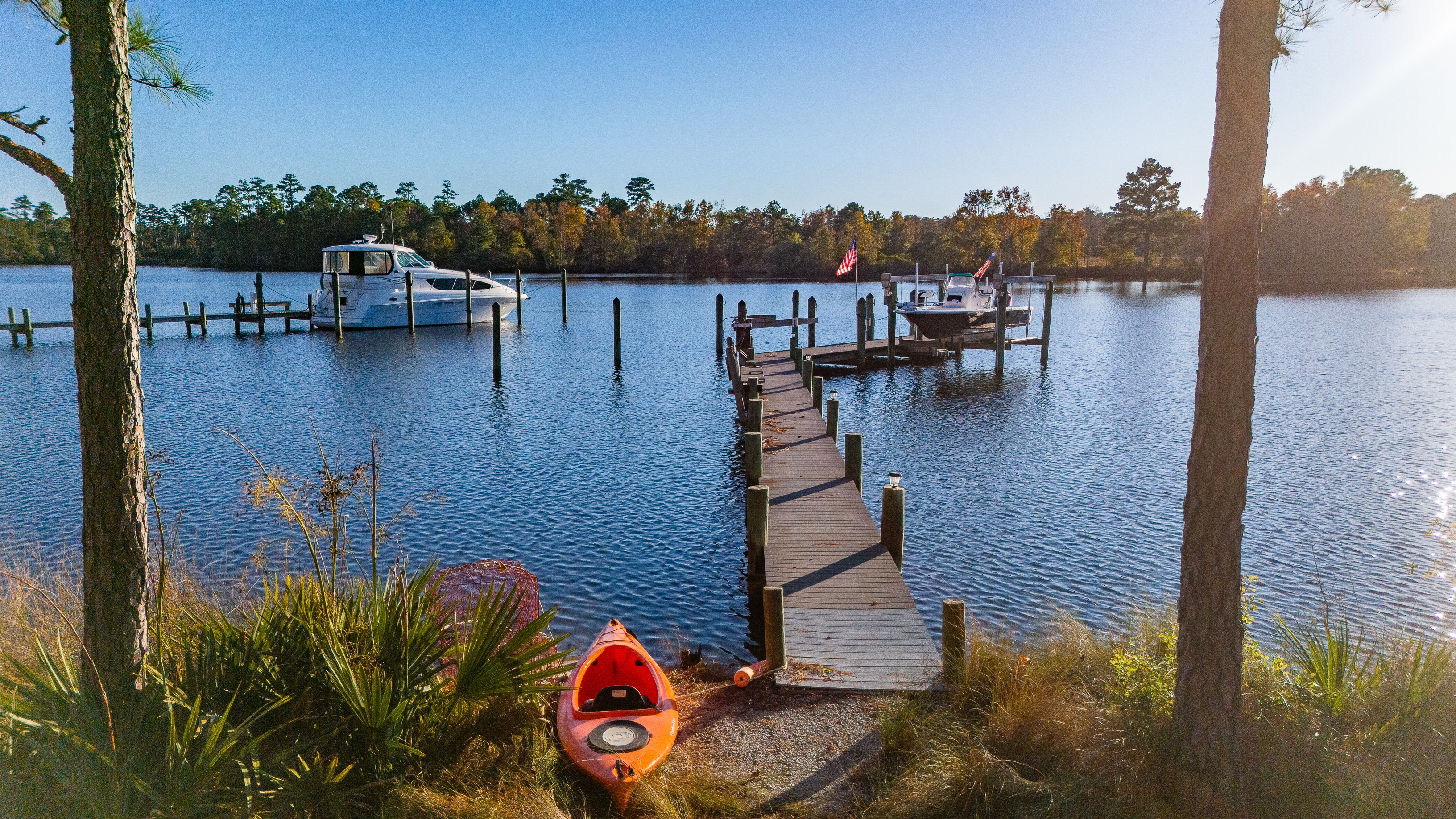 Oriental, North Carolina, 28571, United States, 3 Bedrooms Bedrooms, ,3 BathroomsBathrooms,Residential,For Sale,1985657