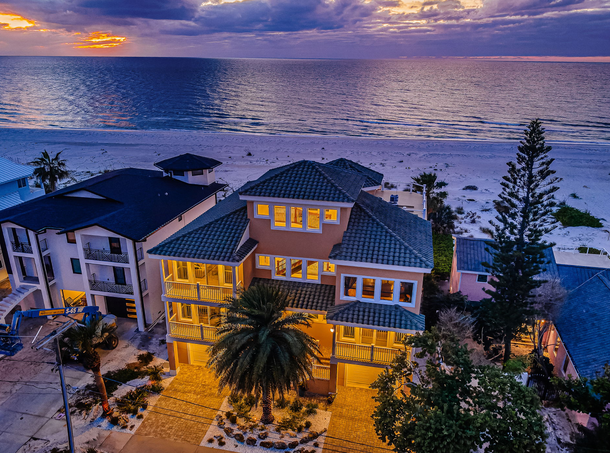 Clearwater, Florida, 33767, United States, 4 Bedrooms Bedrooms, ,5 BathroomsBathrooms,Residential,For Sale,2010796