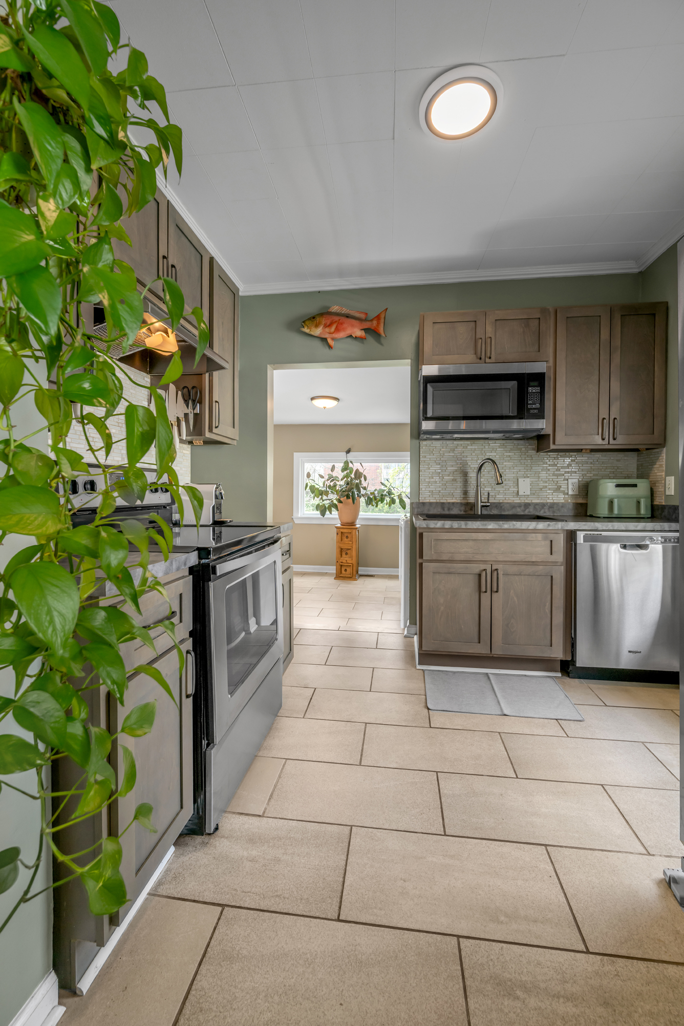  127 Delmont Drive - 物件實景