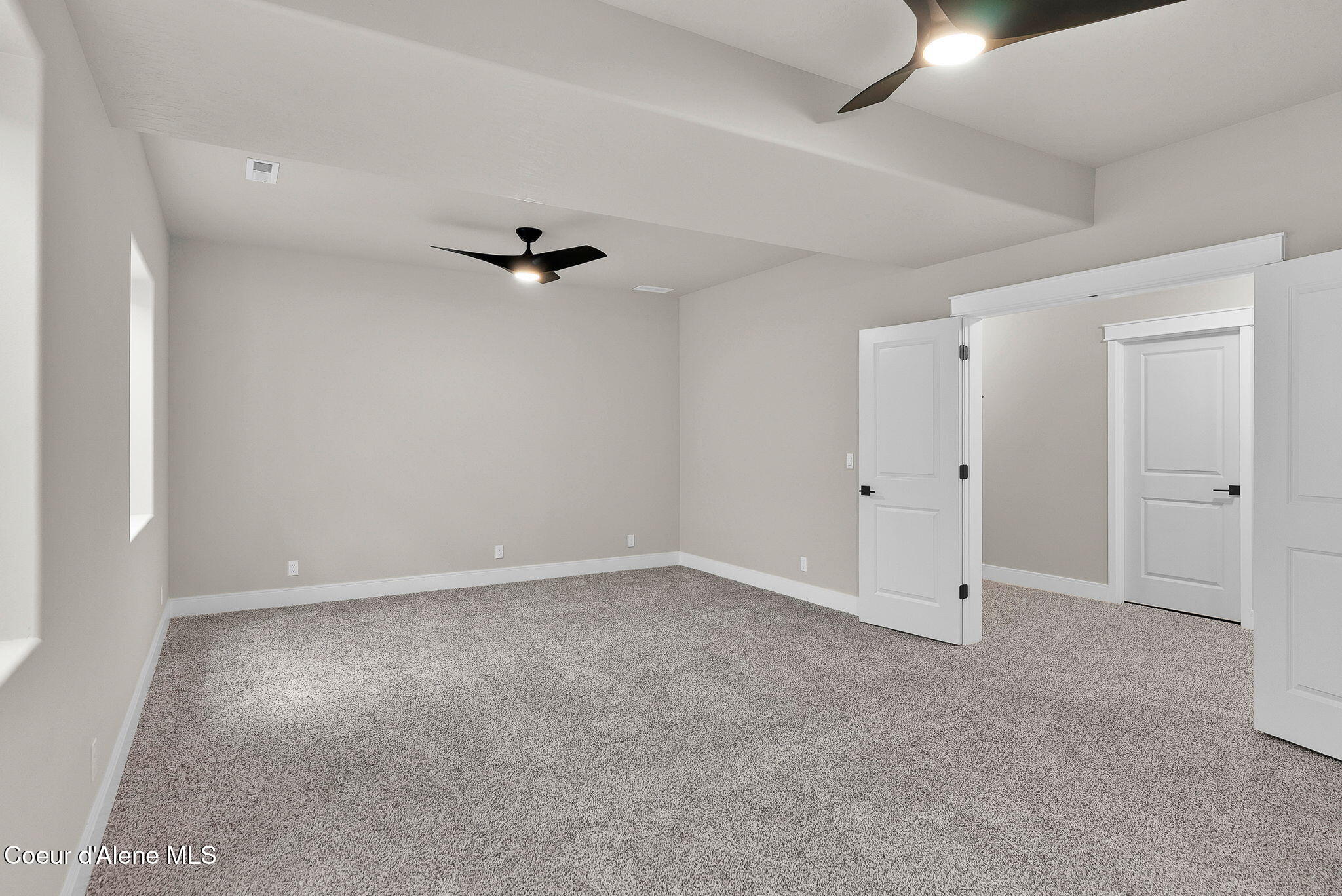 Rathdrum, Idaho, 83858, United States, 5 Bedrooms Bedrooms, ,1 BathroomBathrooms,Residential,For Sale,1989030