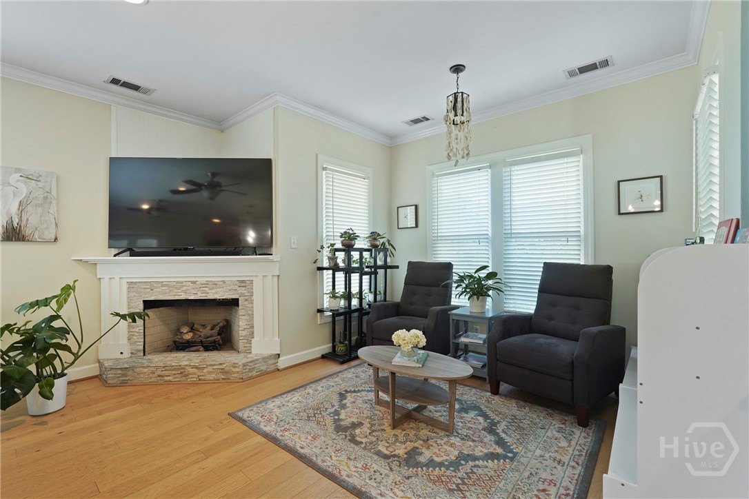 Savannah, Georgia, 31406, United States, 4 Bedrooms Bedrooms, ,4 BathroomsBathrooms,Residential,For Sale,1836812