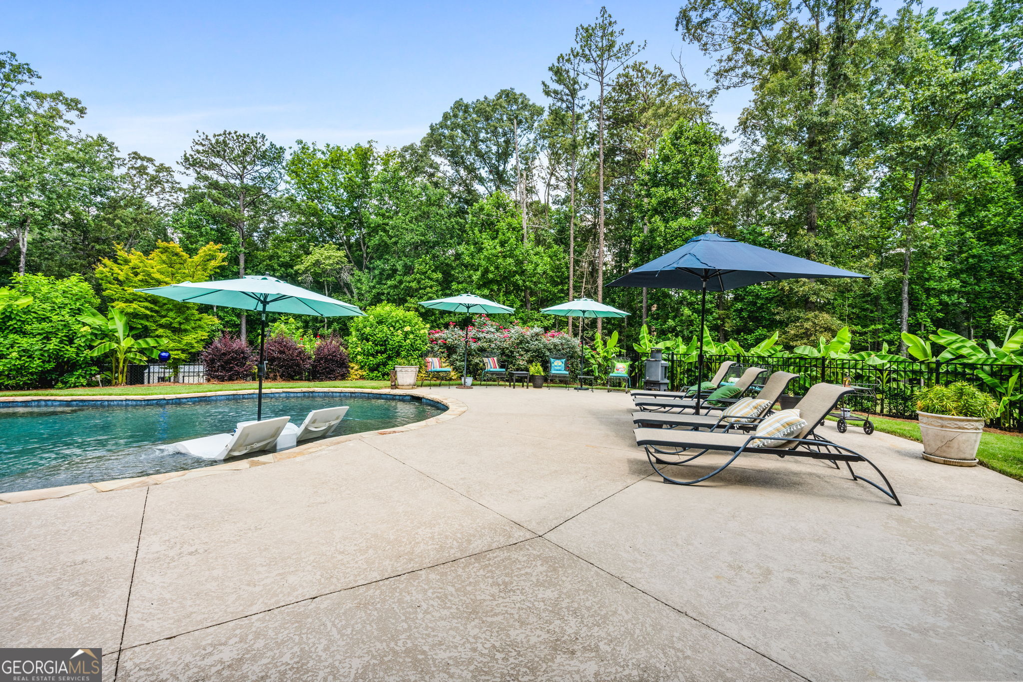 Dallas, Georgia, 30157, United States, 6 Bedrooms Bedrooms, ,6 BathroomsBathrooms,Residential,For Sale,1885039