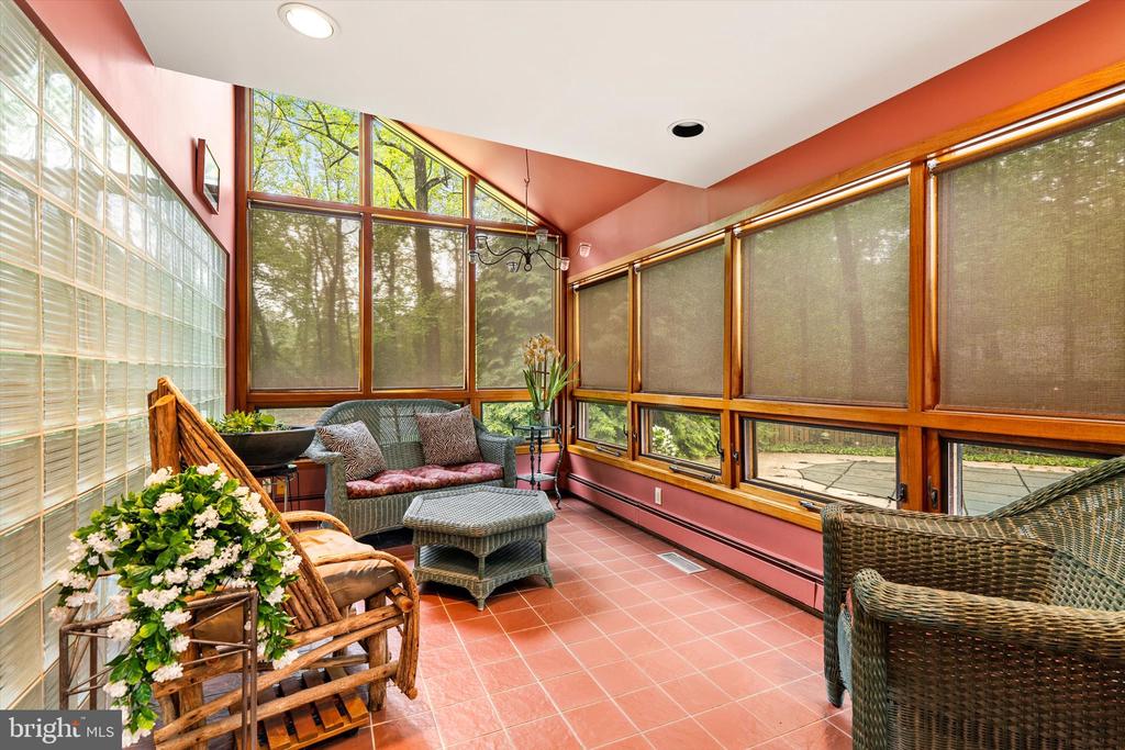 Wrightstown, New Jersey, 08562, United States, 5 Bedrooms Bedrooms, ,4 BathroomsBathrooms,Residential,For Sale,2048850