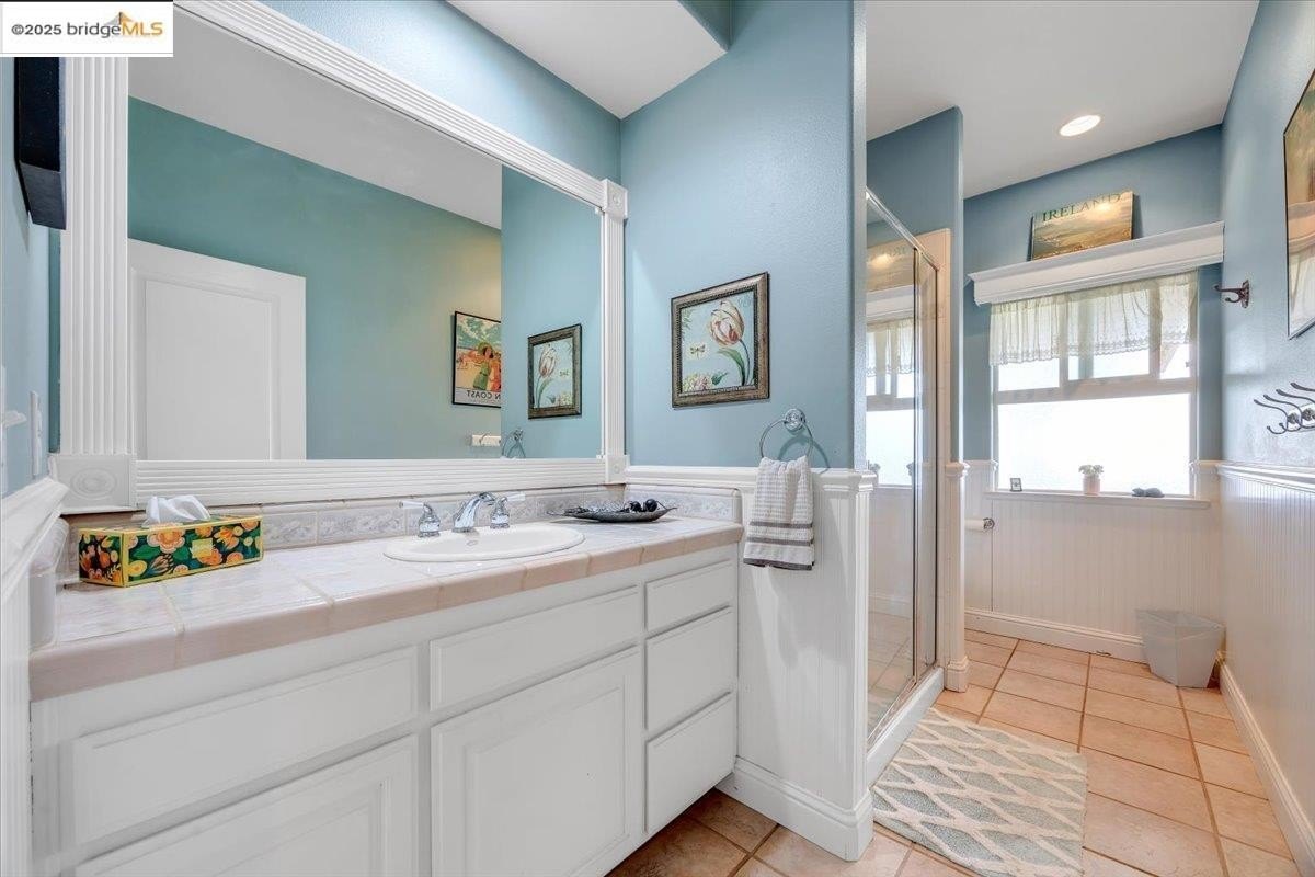 Angels Camp, California, 95222, United States, 3 Bedrooms Bedrooms, ,2 BathroomsBathrooms,Residential,For Sale,1956935