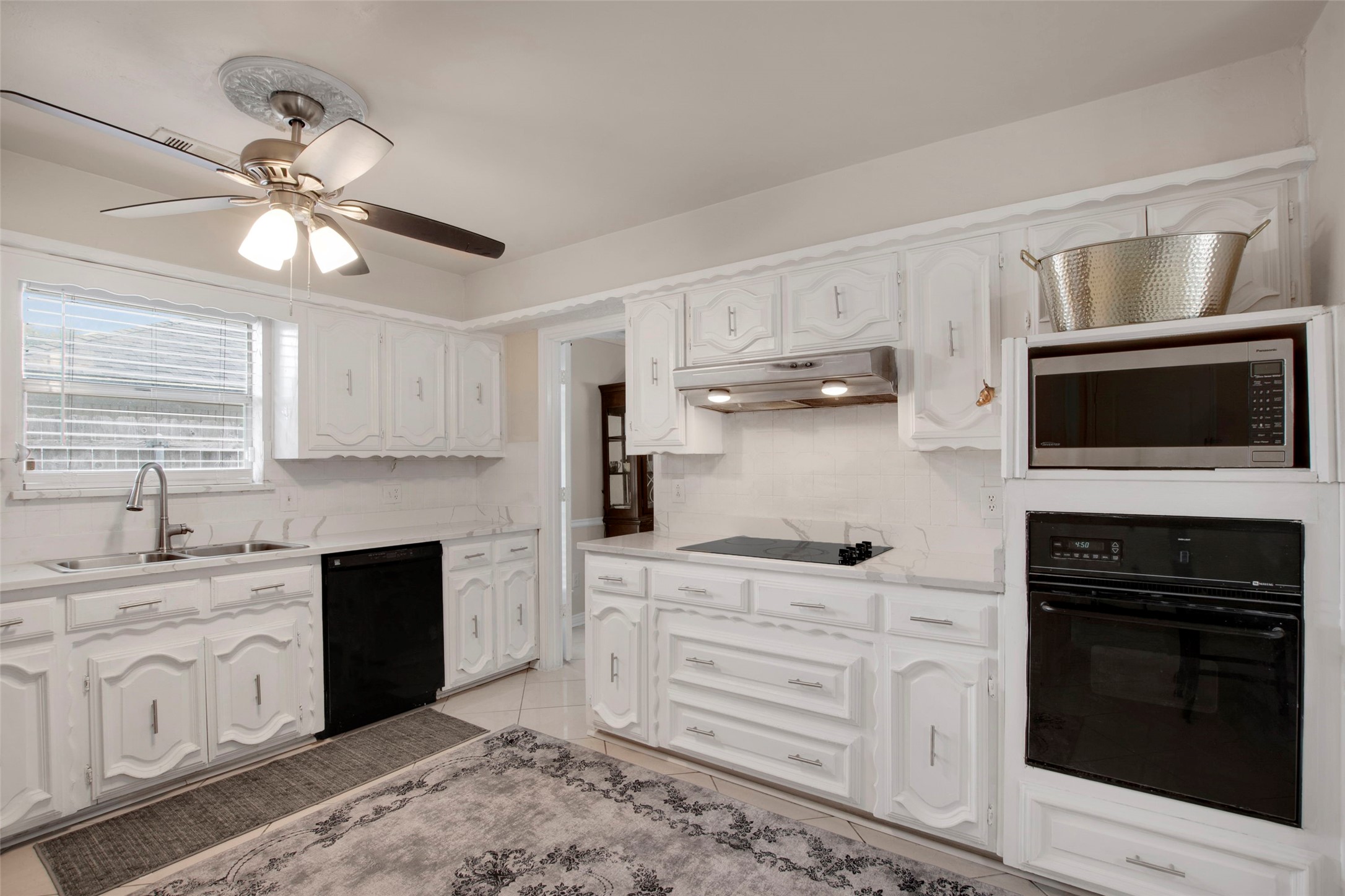 Dallas, Texas, 75243, United States, 5 Bedrooms Bedrooms, ,3 BathroomsBathrooms,Residential,For Sale,1847353