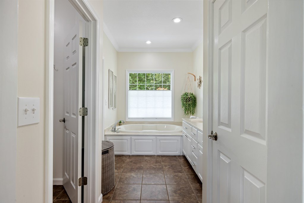 Warne, North Carolina, 28909, United States, 3 Bedrooms Bedrooms, ,3 BathroomsBathrooms,Residential,For Sale,1878165