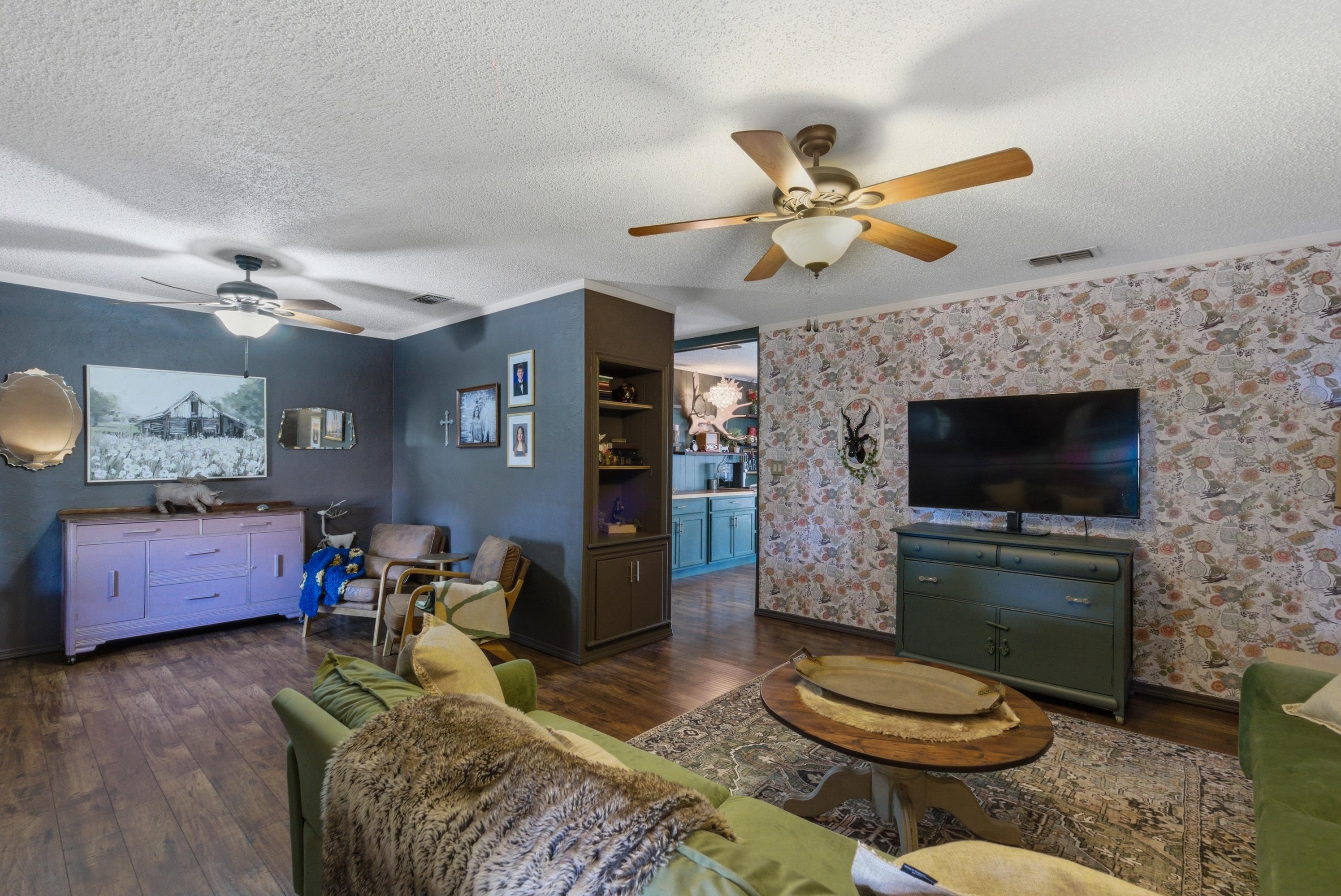  1508 Avenue D, Graham, TX, 76450 - 物件實景