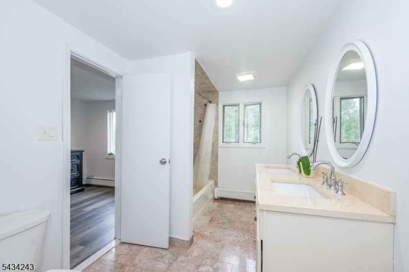Wanaque Boro, New Jersey, 07420, United States, 4 Bedrooms Bedrooms, ,2 BathroomsBathrooms,Residential,For Sale,2049267