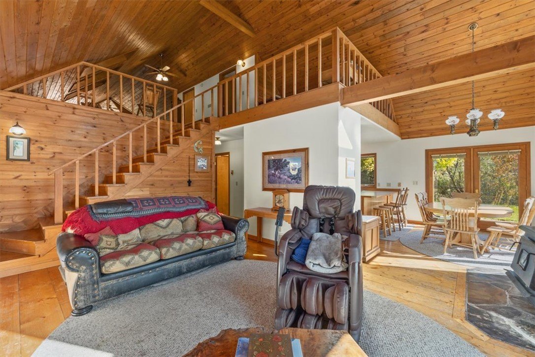 Joliet, Montana, 59044, United States, 3 Bedrooms Bedrooms, ,3 BathroomsBathrooms,Residential,For Sale,1983311