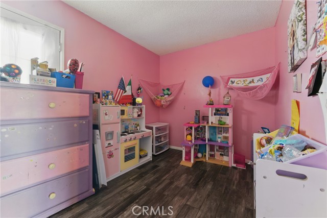 Littlerock, California, 93543, United States, 3 Bedrooms Bedrooms, ,2 BathroomsBathrooms,Residential,For Sale,1921881