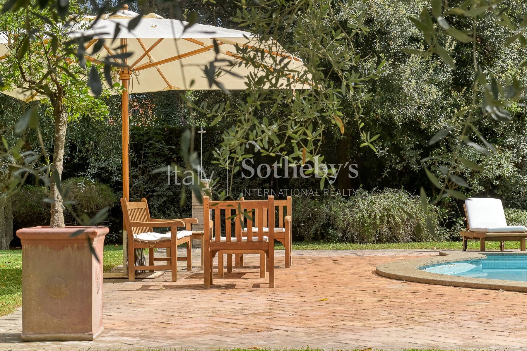  Elegant Roman Villa with Private Park and Pool - 物件實景