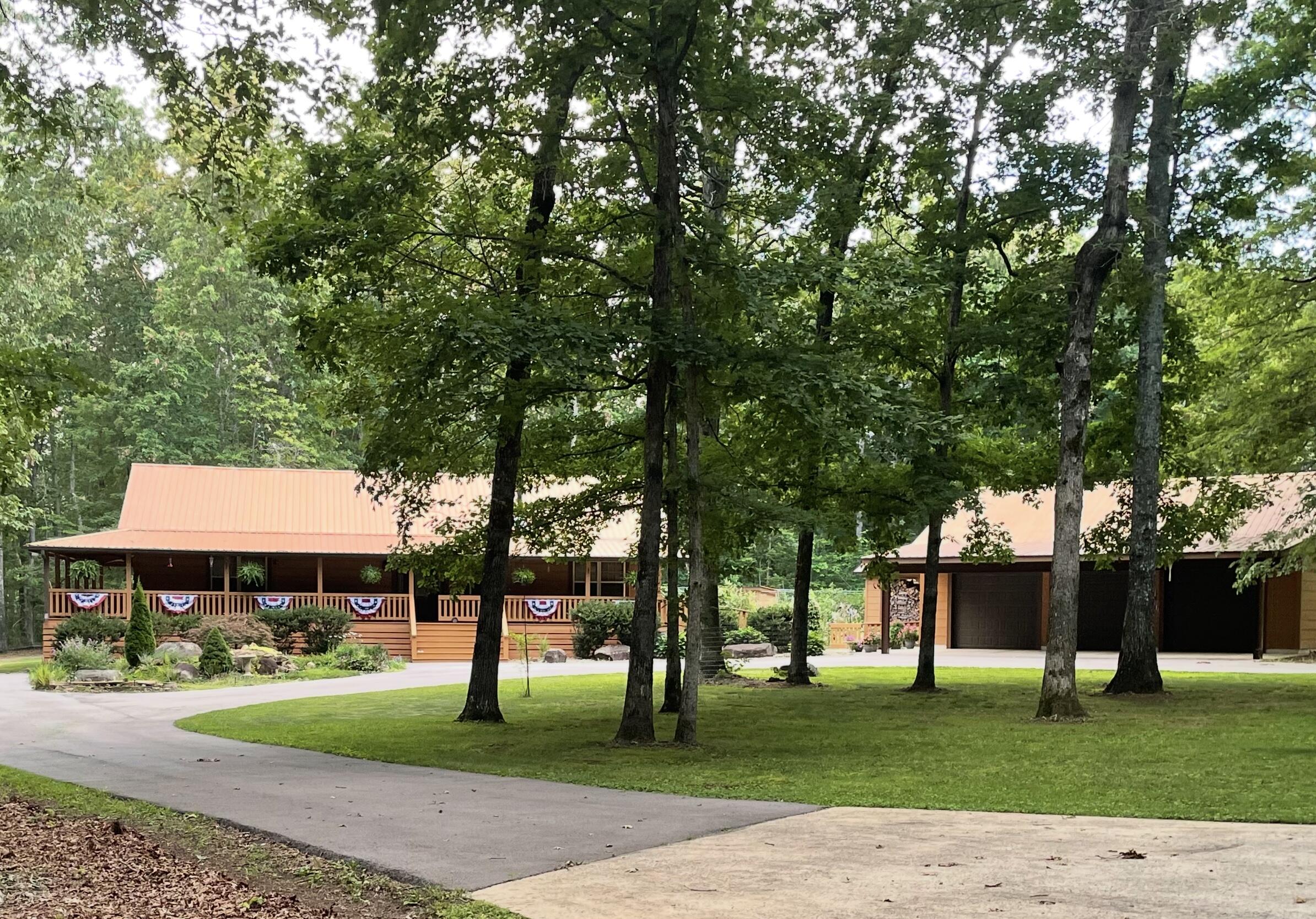 Tracy City, Tennessee, 37387, United States, 3 Bedrooms Bedrooms, ,Residential,For Sale,1979741