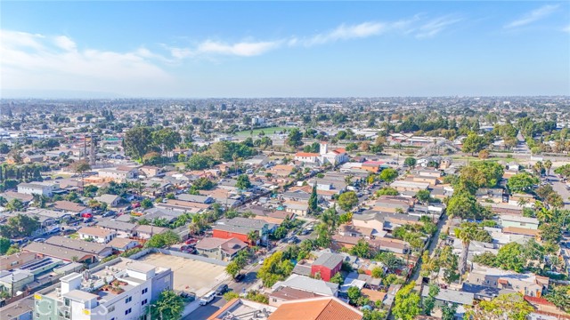 Los Angeles, California, 90002, United States, 3 Bedrooms Bedrooms, ,2 BathroomsBathrooms,Residential,For Sale,1986141