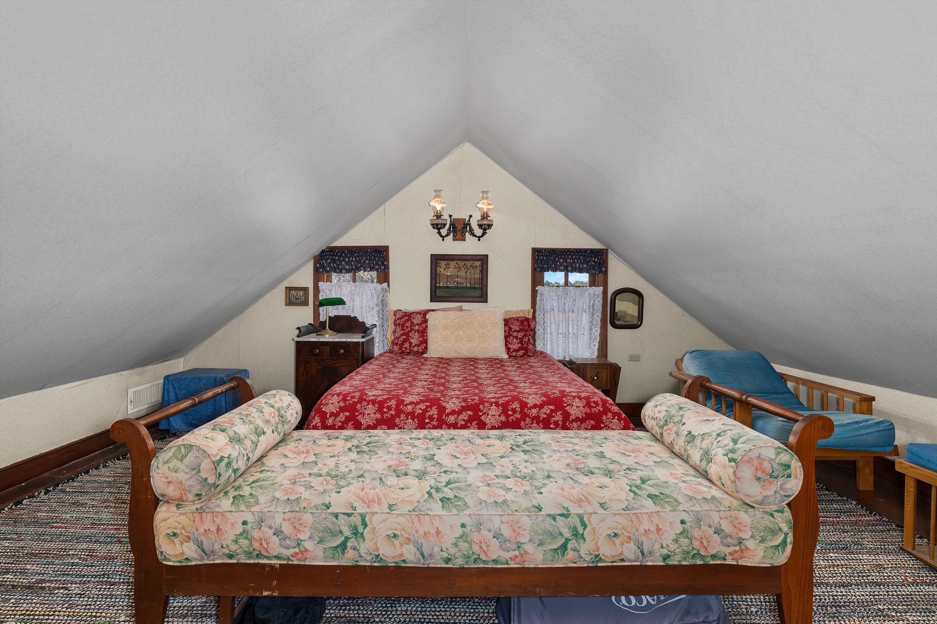 Cushing, Texas, 75760, United States, 3 Bedrooms Bedrooms, ,2 BathroomsBathrooms,Residential,For Sale,1978449