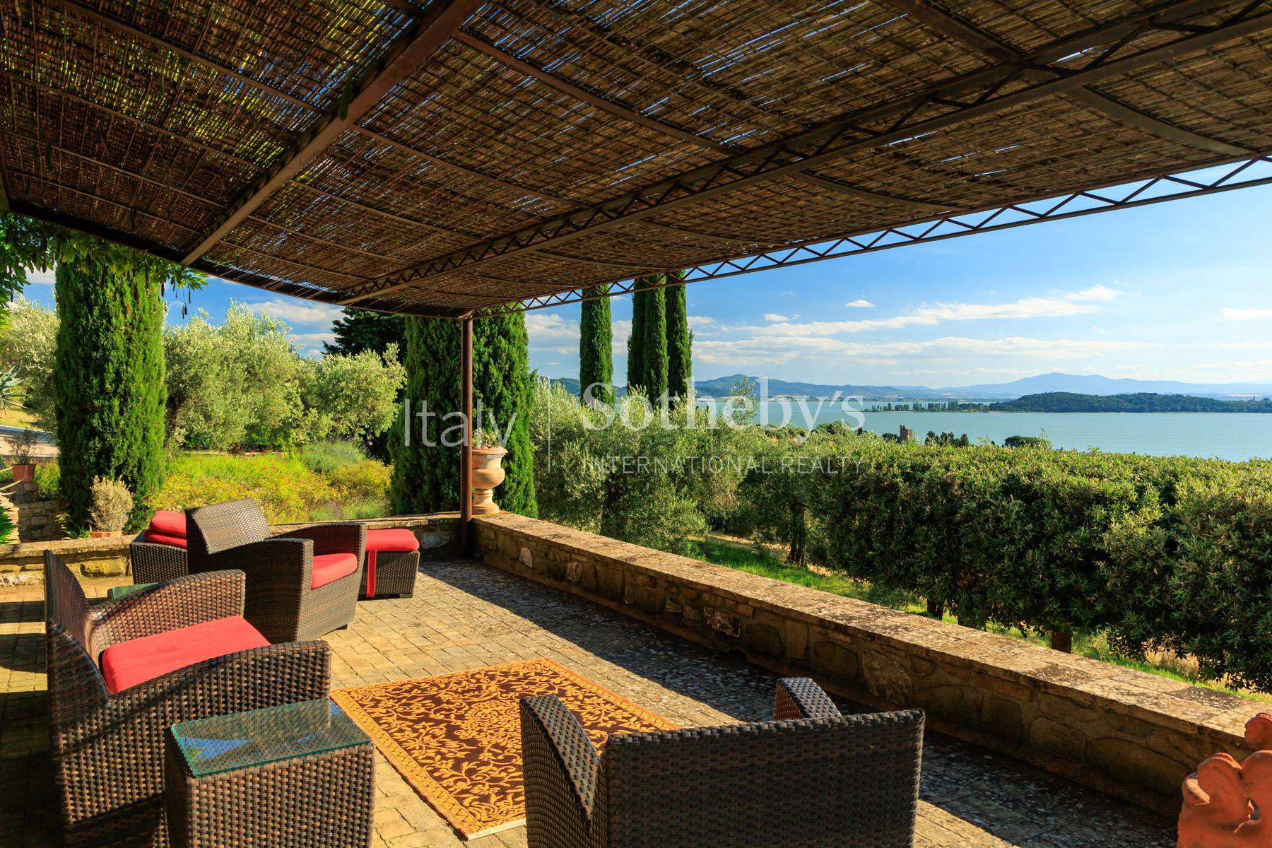  Esquisite villa with breathtaking view on the Lake Trasimeno - 物件實景