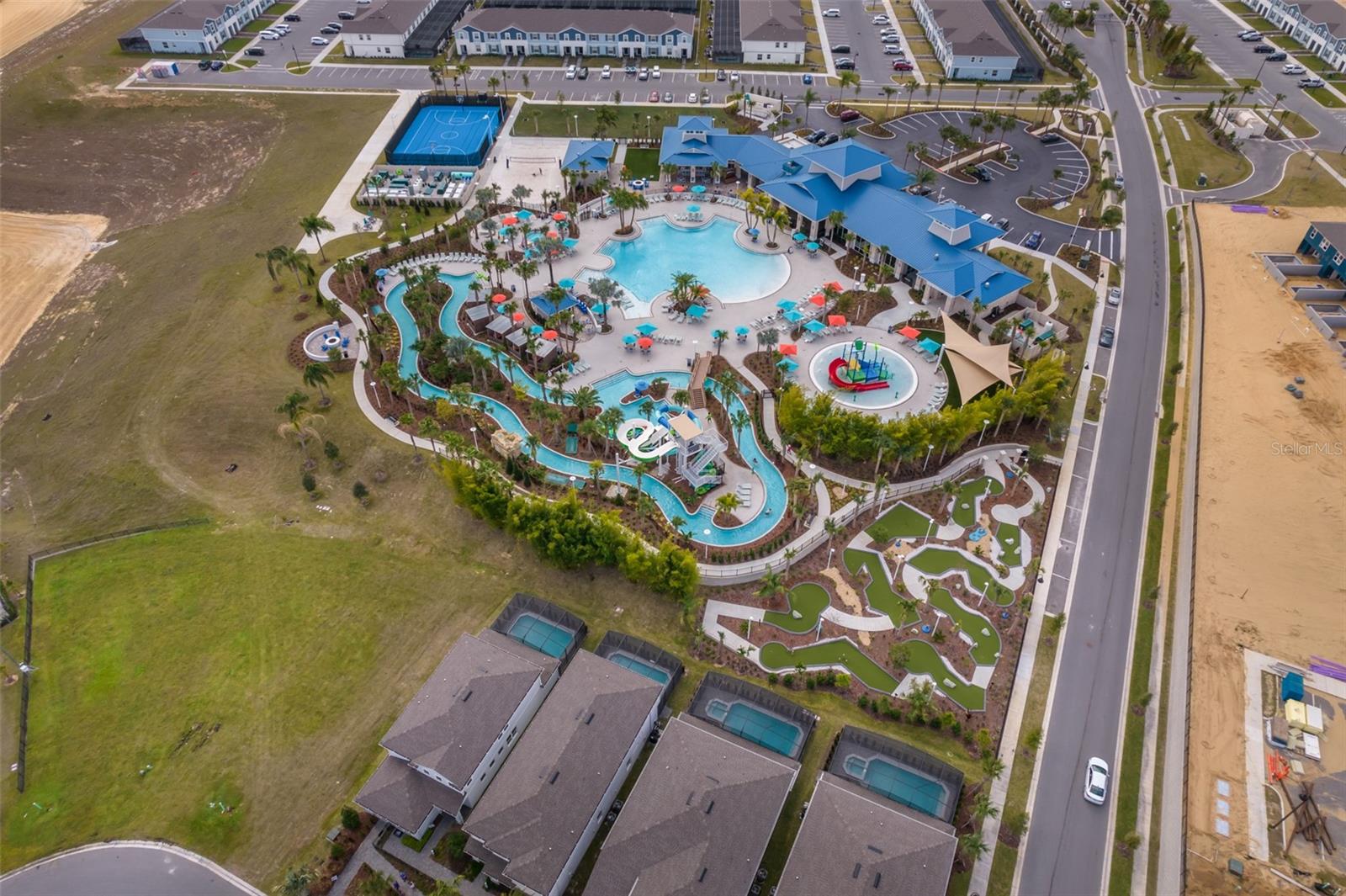 DAVENPORT, Florida, 33897, United States, 6 Bedrooms Bedrooms, ,5 BathroomsBathrooms,Residential,For Sale,1976878