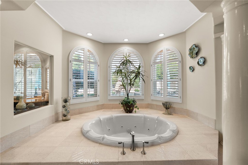 Upland, California, 91784, United States, 5 Bedrooms Bedrooms, ,6 BathroomsBathrooms,Residential,For Sale,2016582