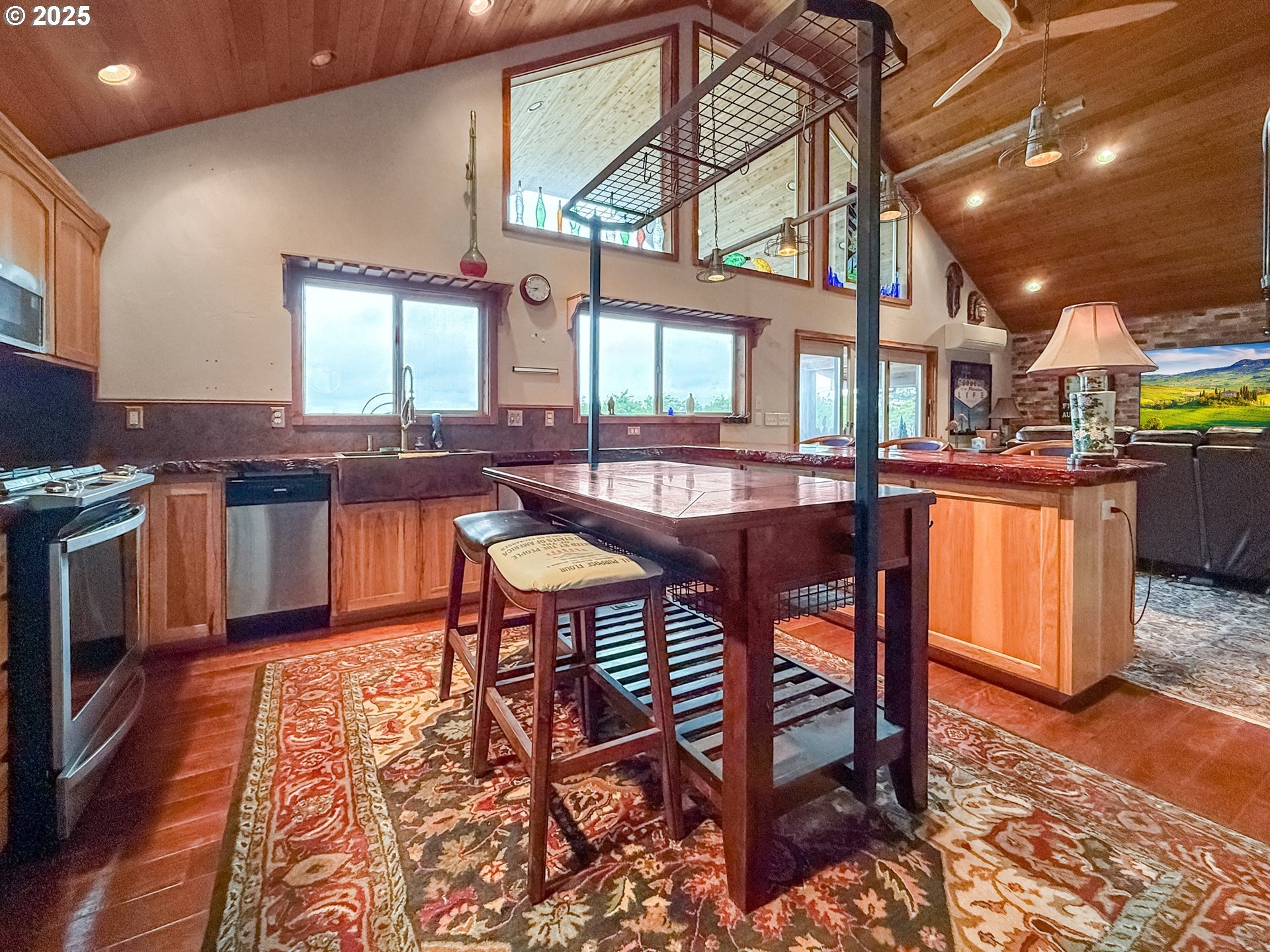 Brookings, Oregon, 97415, United States, 2 Bedrooms Bedrooms, ,1 BathroomBathrooms,Residential,For Sale,1975995