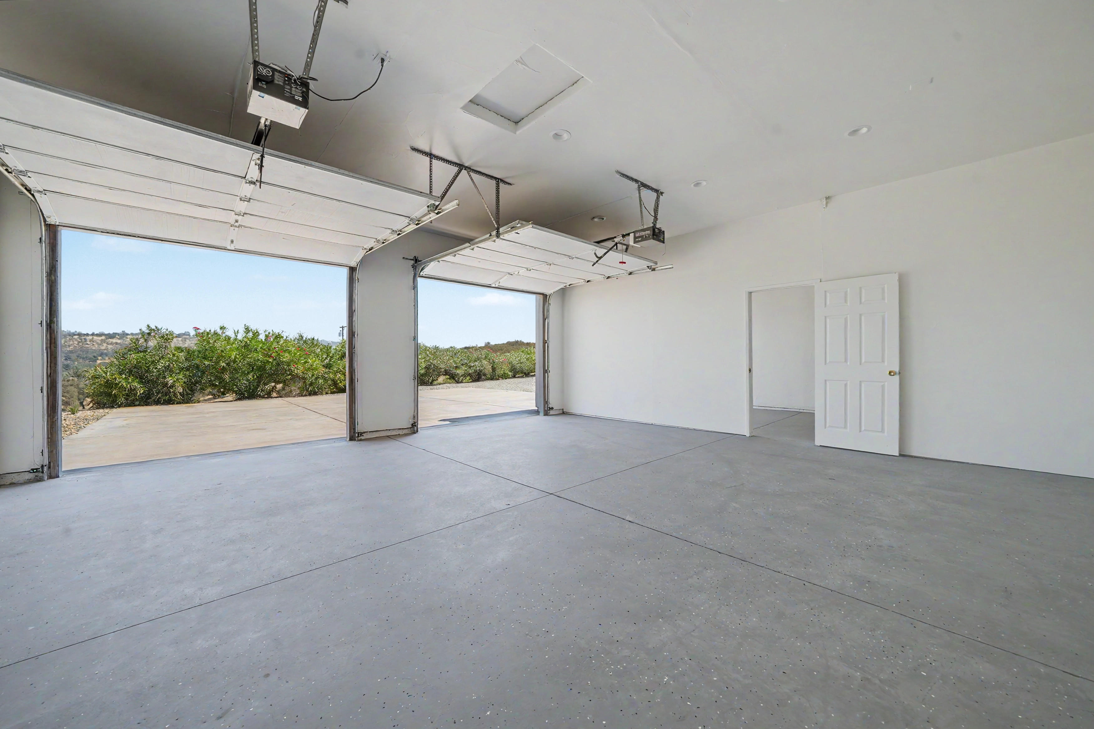  Elevated Living with 360 Views on 40 Acres - 物件實景