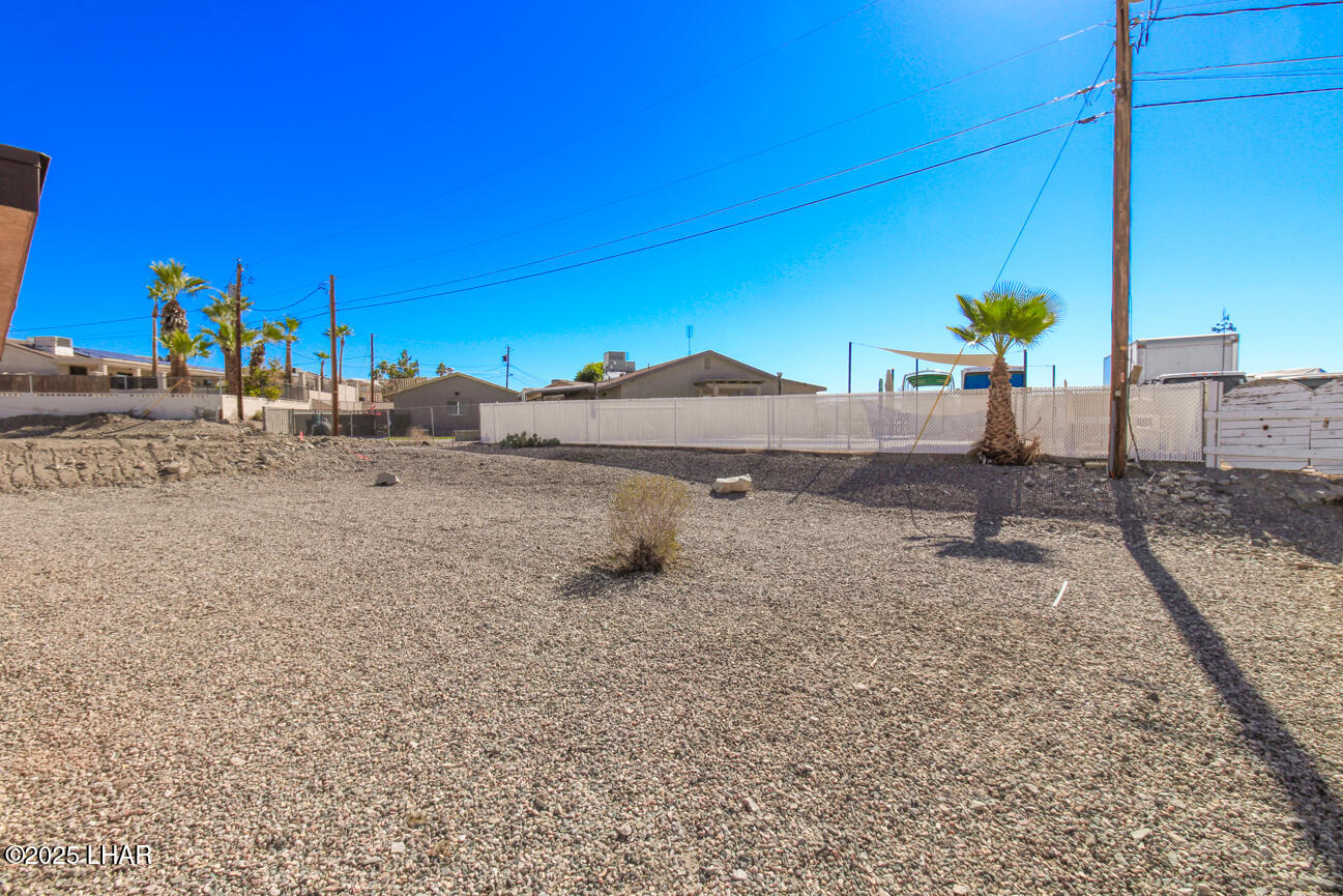 Lake Havasu City, Arizona, 86404, United States, 3 Bedrooms Bedrooms, ,1 BathroomBathrooms,Residential,For Sale,1987502