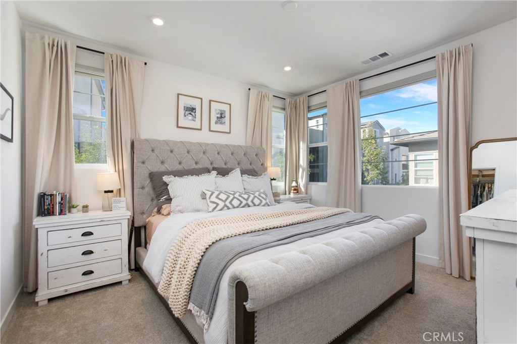 Rancho Mission Viejo, California, 92694, United States, 3 Bedrooms Bedrooms, ,3 BathroomsBathrooms,Residential,For Sale,1987643