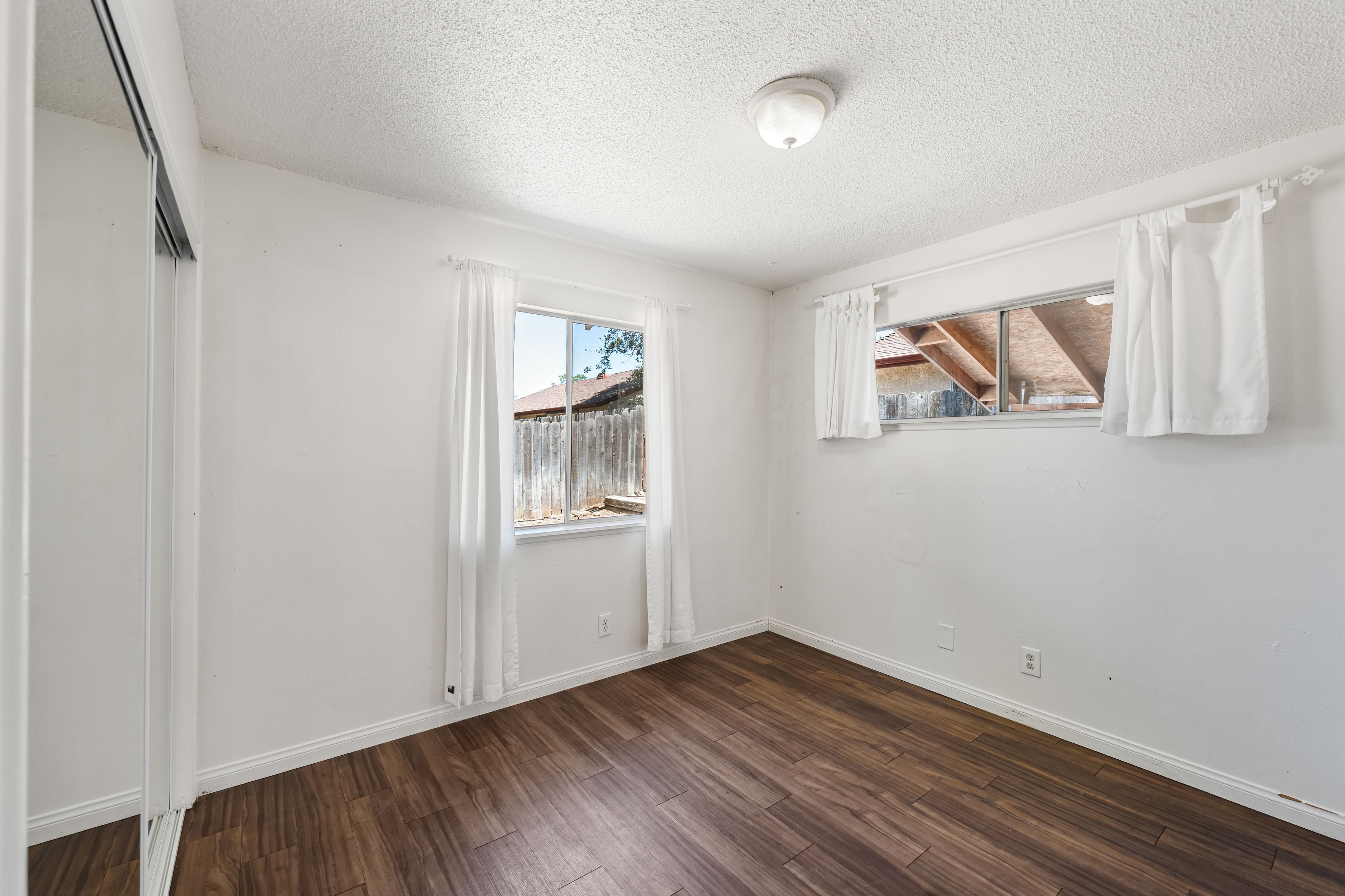  3617 Manzana Street - 物件實景