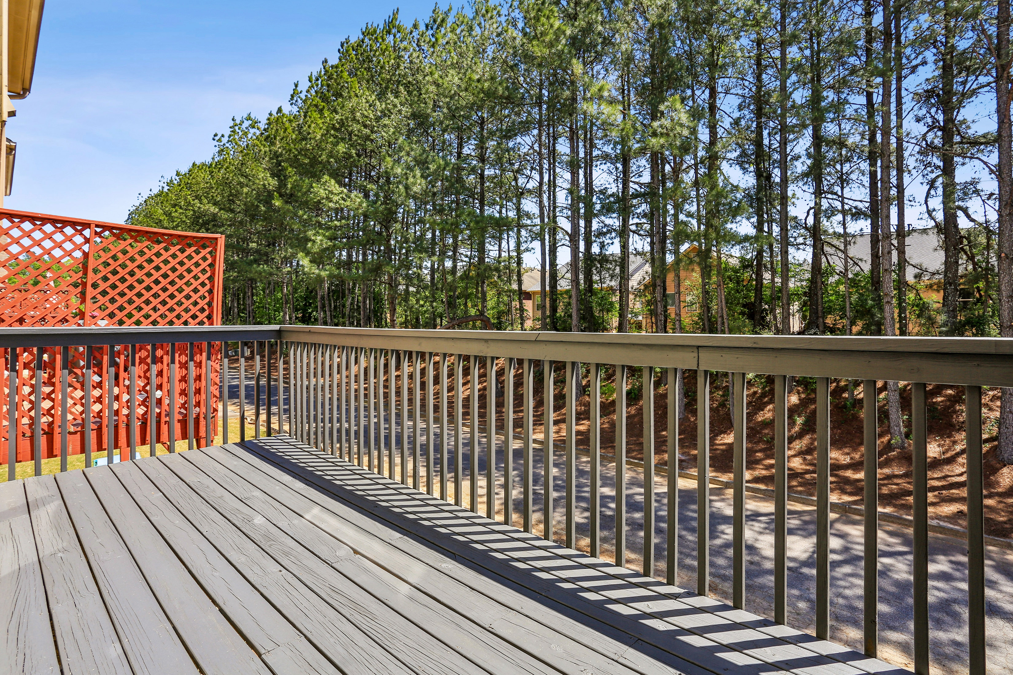  Spacious Three Level Townhome in the Desirable Thorncrest Community - 物件實景