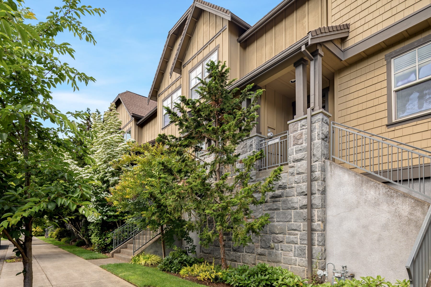  662 SW TRILLIUM CREEK TER Portland, OR 97225 - 物件實景