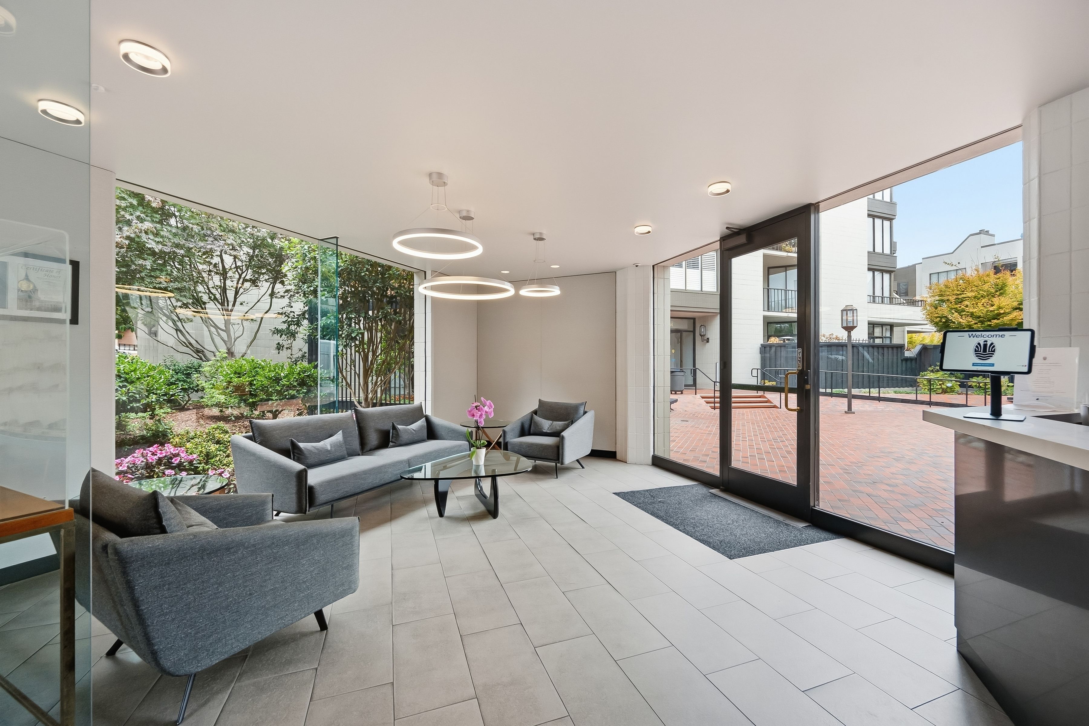  A Spacious North Waterfront Retreat - 物件實景
