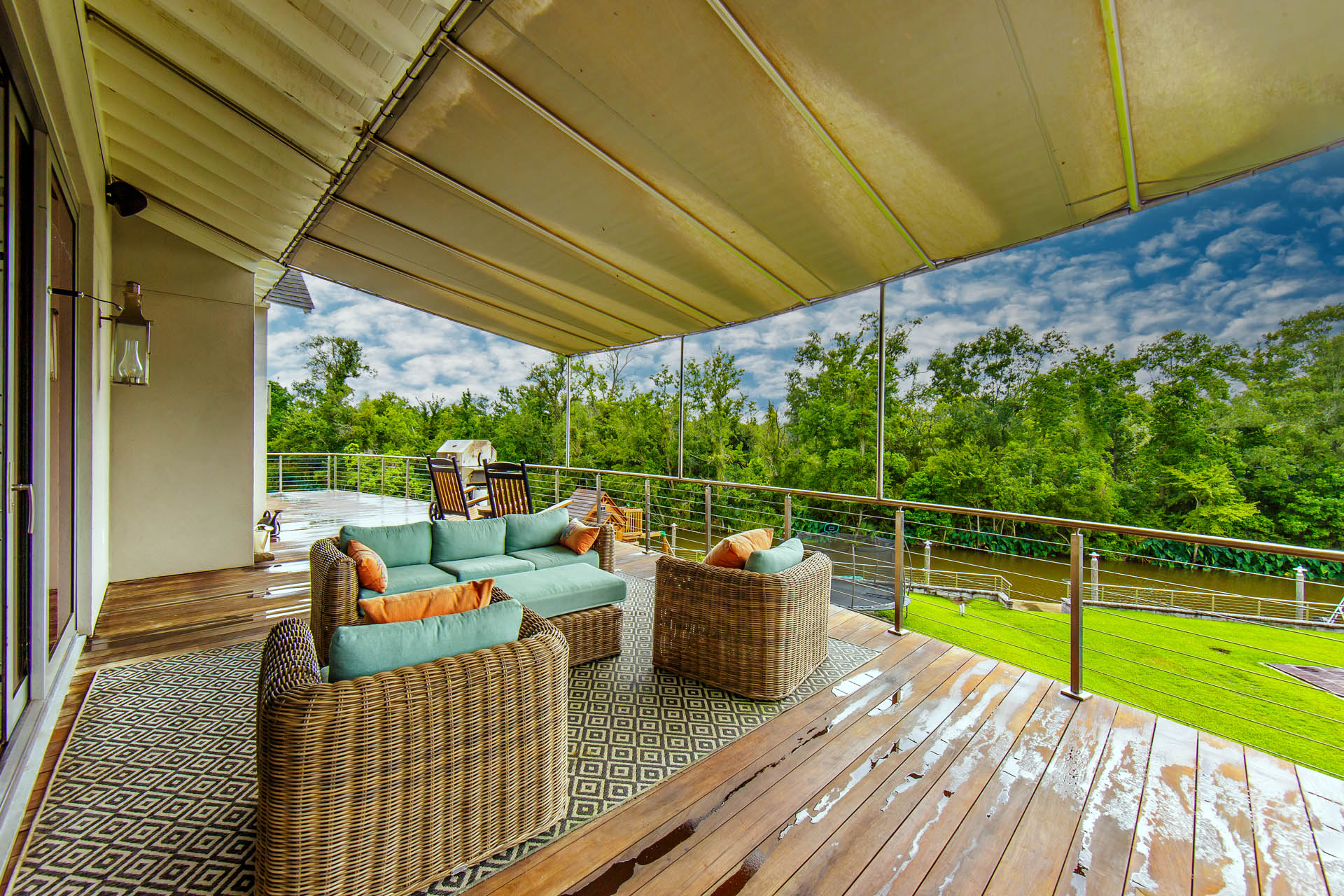 Houma, Louisiana, 70360, United States, 4 Bedrooms Bedrooms, ,5 BathroomsBathrooms,Residential,For Sale,1924614
