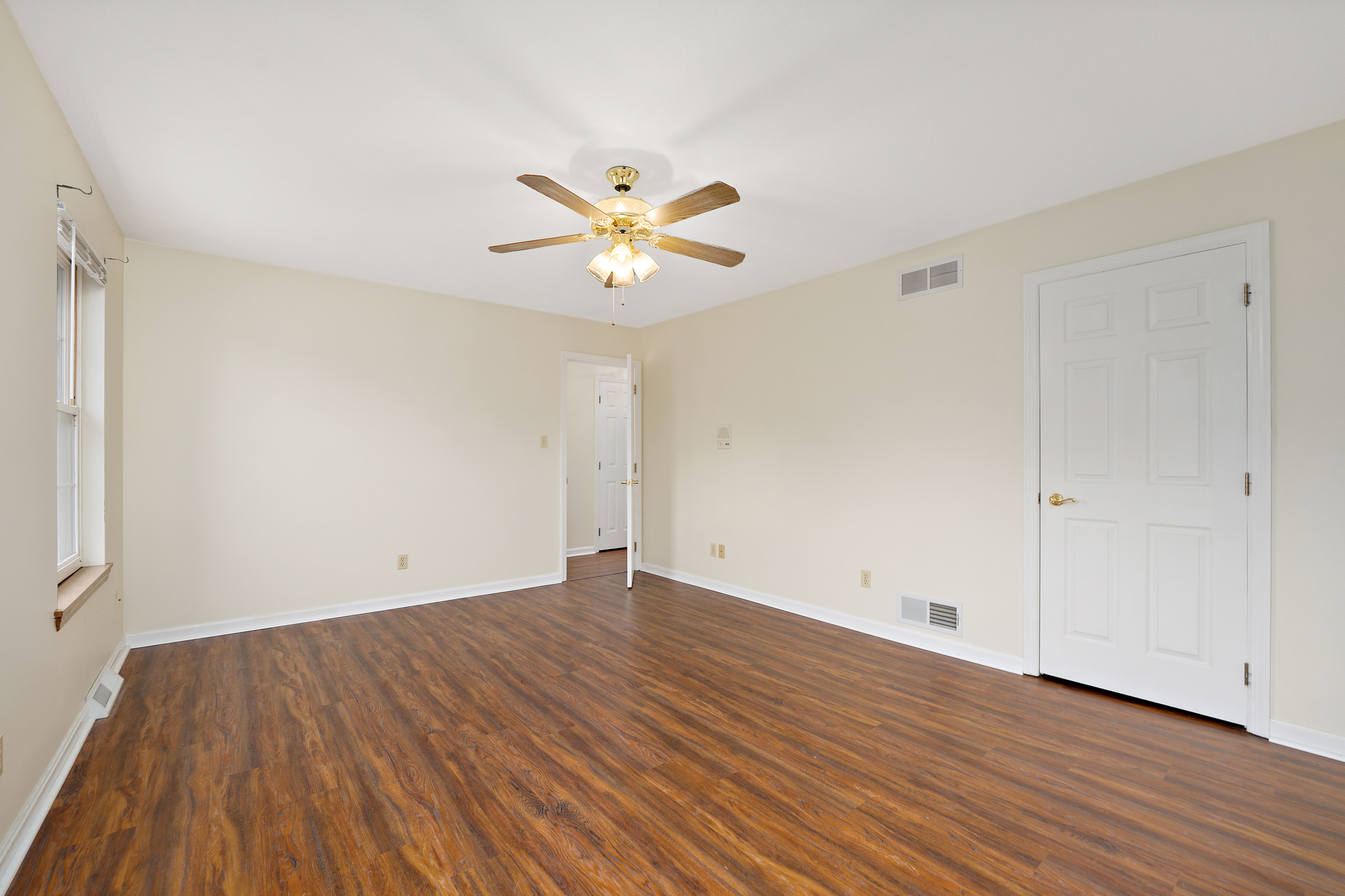  1006-1008 Middletown Road, Pittsburgh, PA 15205 - 物件實景