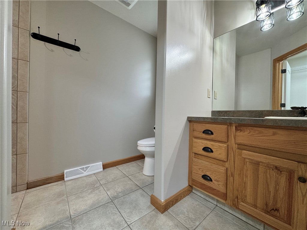 Canfield, Ohio, 44406, United States, 4 Bedrooms Bedrooms, ,3 BathroomsBathrooms,Residential,For Sale,2005733