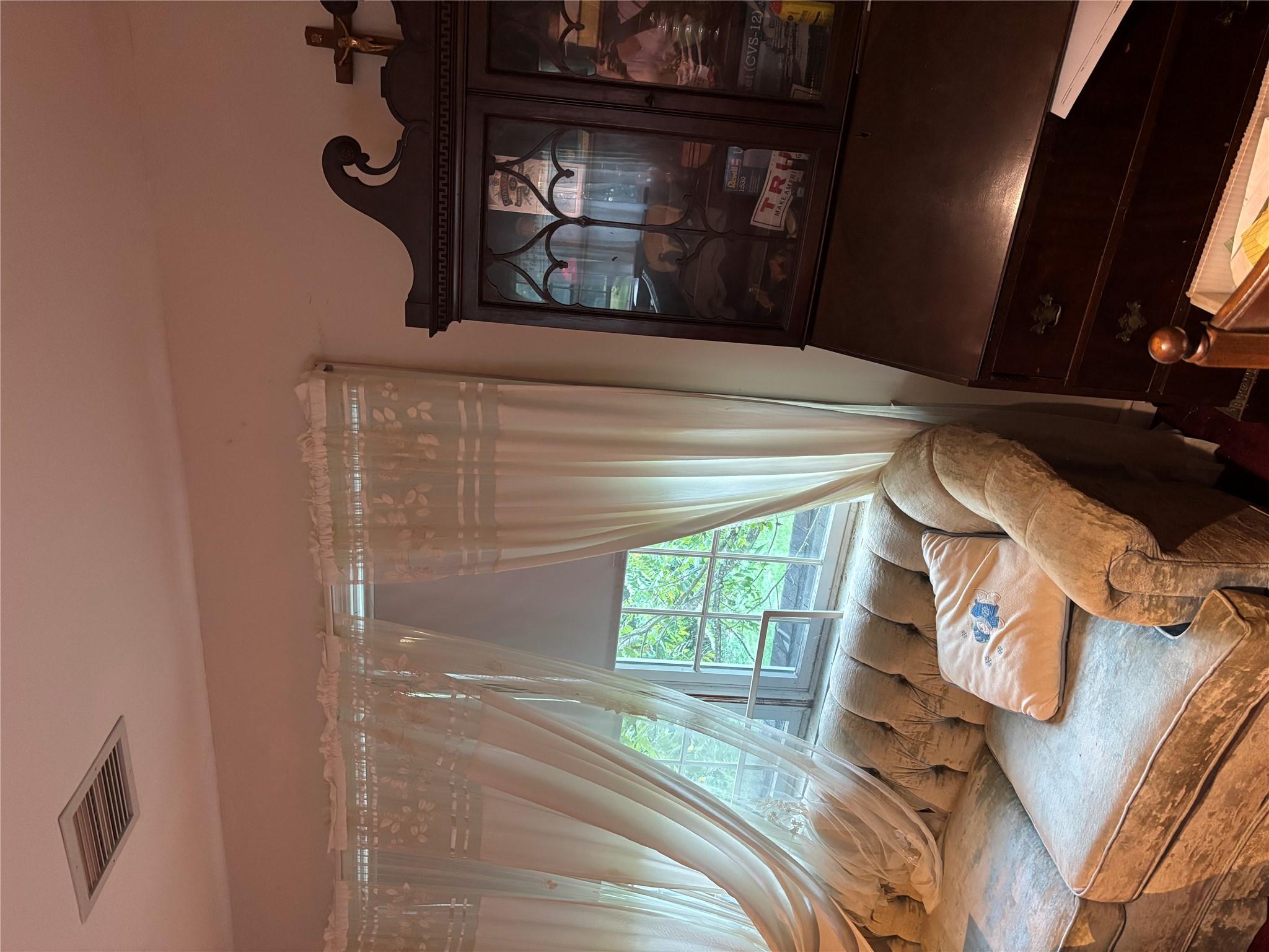 Wading River, New York, 11792, United States, 3 Bedrooms Bedrooms, ,3 BathroomsBathrooms,Residential,For Sale,1795277