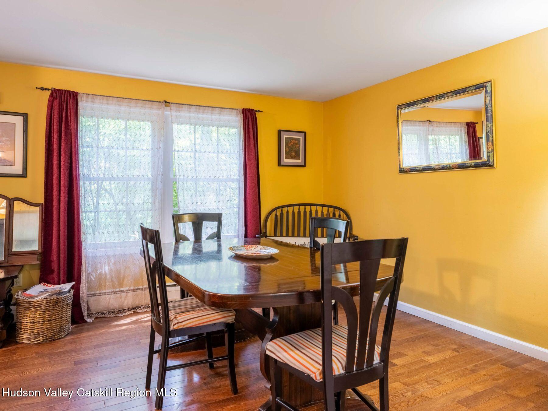 New Paltz, New York, 12561, United States, 4 Bedrooms Bedrooms, ,3 BathroomsBathrooms,Residential,For Sale,1849625