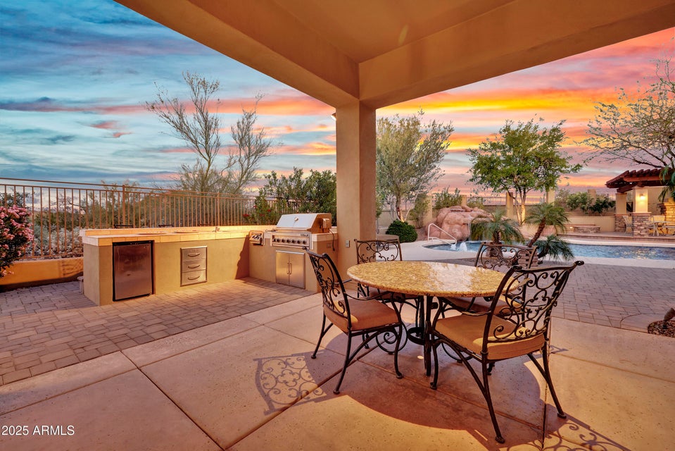 Peoria, Arizona, 85383, United States, 5 Bedrooms Bedrooms, ,5 BathroomsBathrooms,Residential,For Sale,1763078