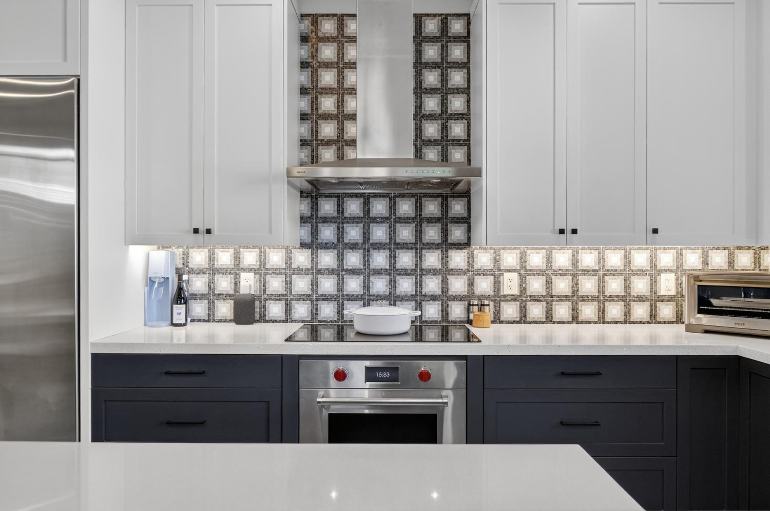 Sacramento, California, 95816, United States, 3 Bedrooms Bedrooms, ,5 BathroomsBathrooms,Residential,For Sale,1978117